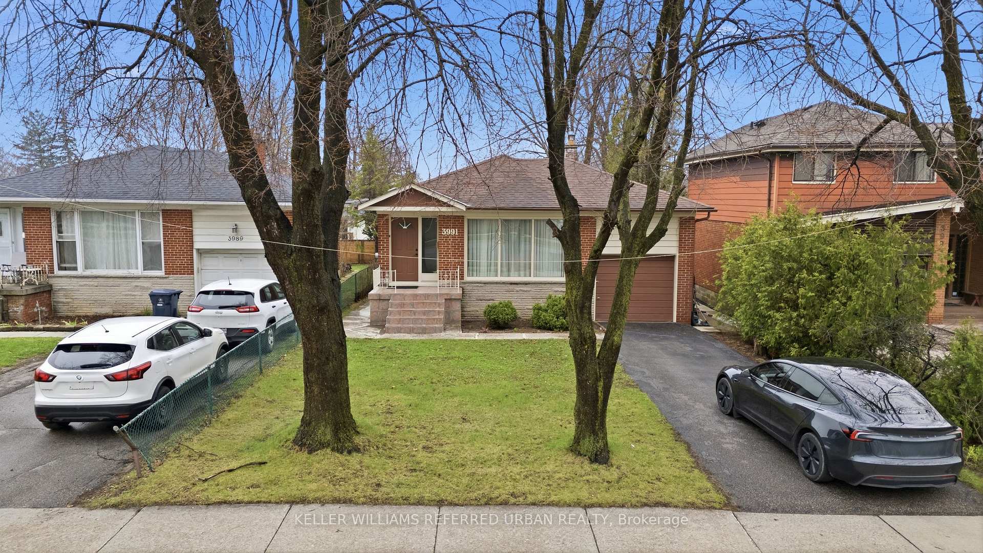 Photo 9 of 3987 Bloor Street W, Etobicoke, Islington-City Centre West — HOMEH