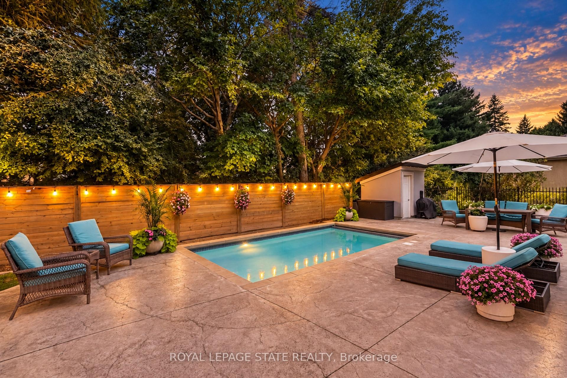 Photo 3 of 60 Parker Avenue, Hamilton, Ancaster — HOMEH
