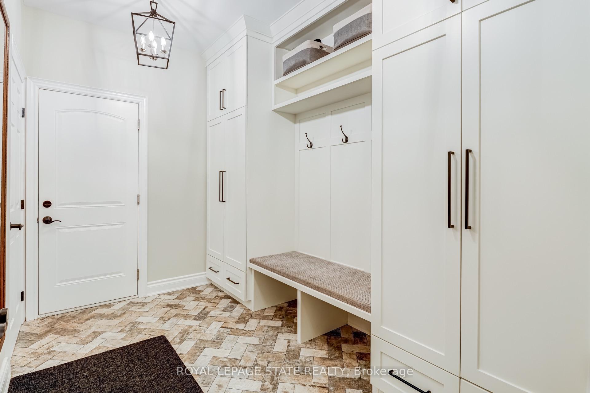 Photo 25 of 60 Parker Avenue, Hamilton, Ancaster — HOMEH