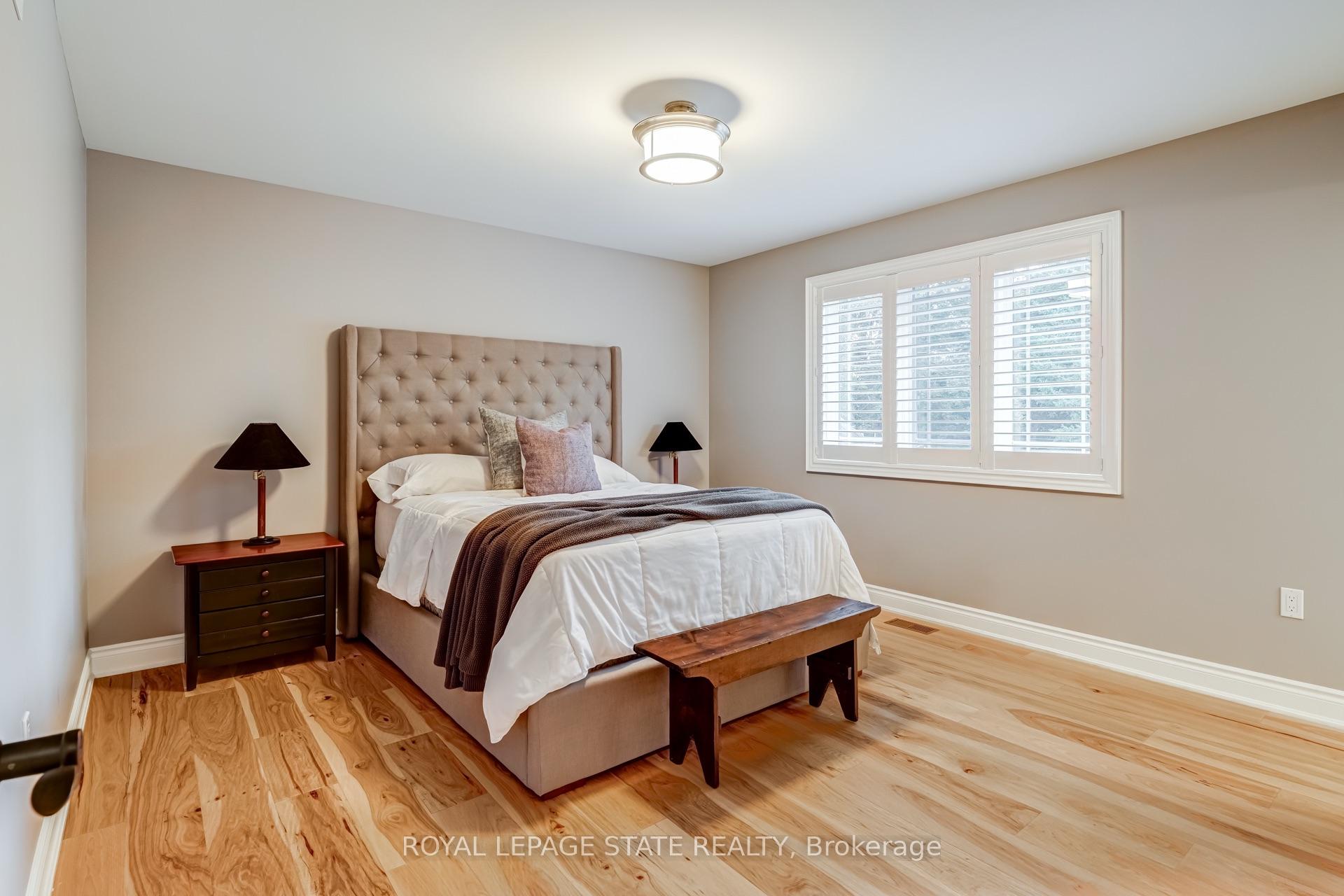 Photo 33 of 60 Parker Avenue, Hamilton, Ancaster — HOMEH