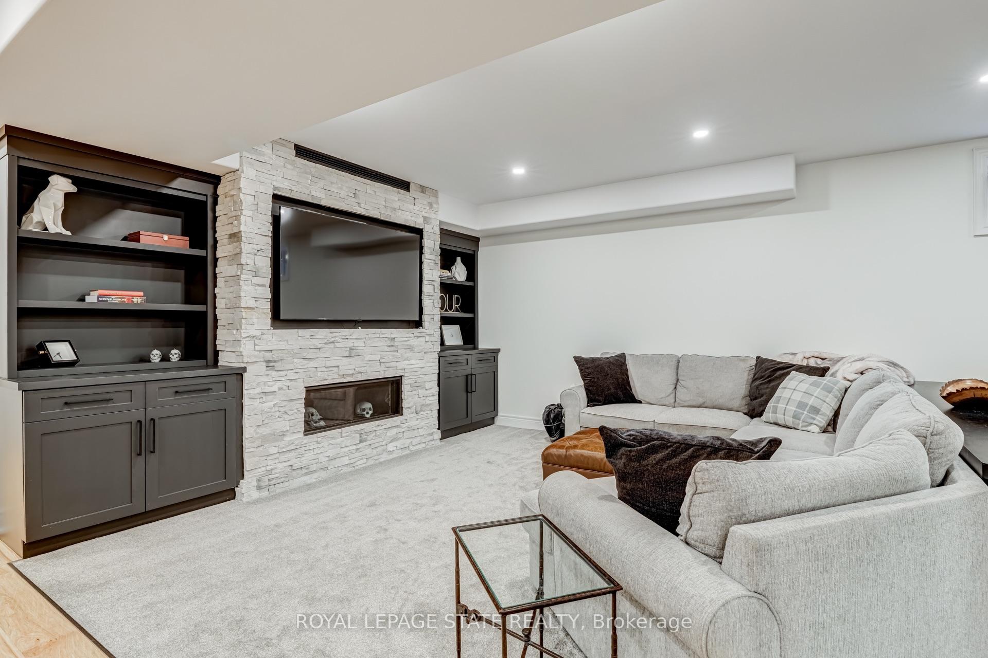 Photo 35 of 60 Parker Avenue, Hamilton, Ancaster — HOMEH