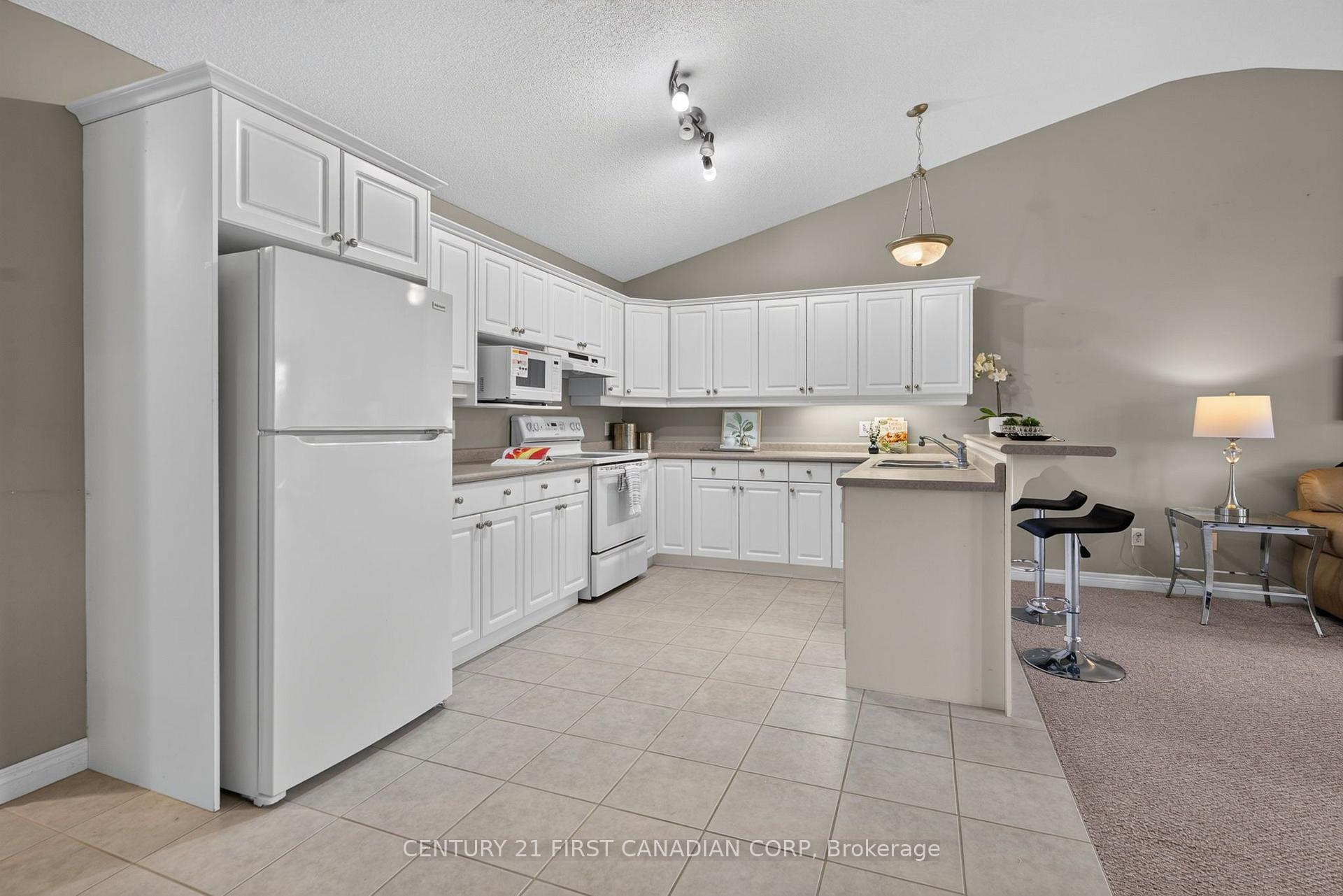 Photo 13 of Unit 22, 87 Donker Drive, St. Thomas — HOMEH