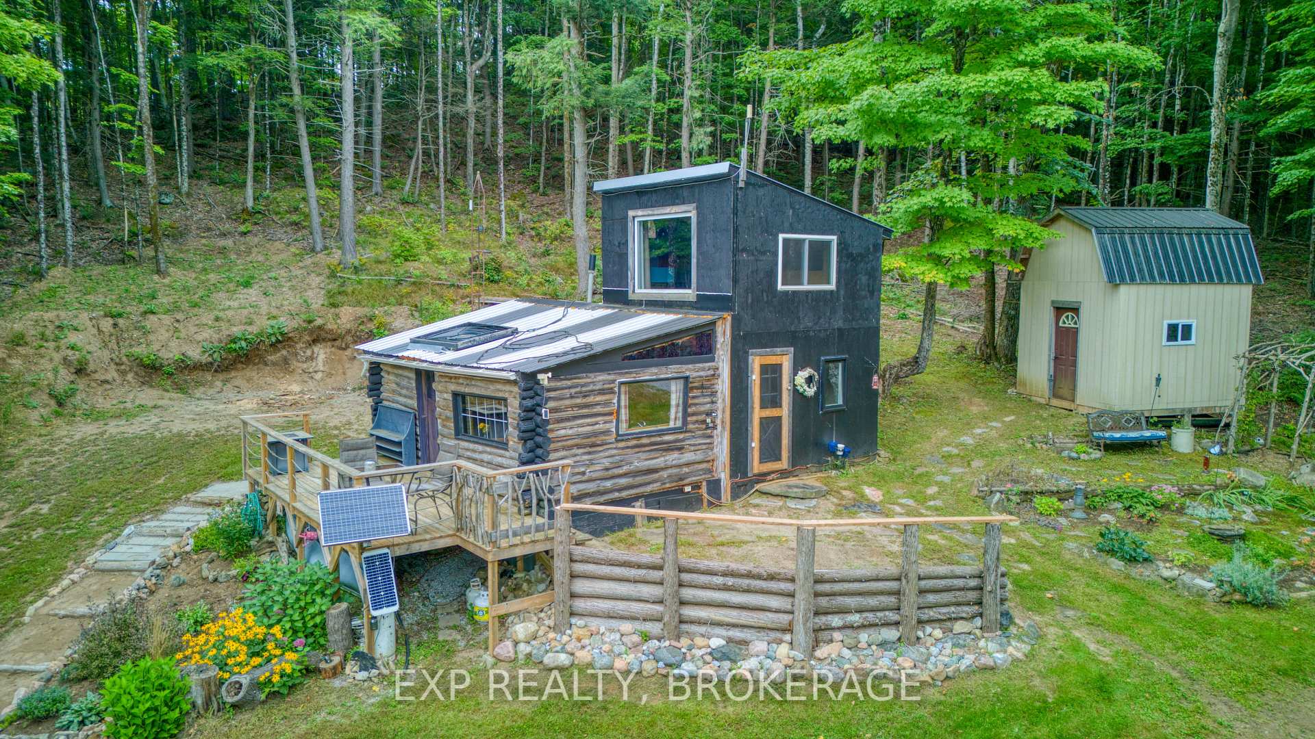 Photo 12 of 1316 Bolton Lane, Frontenac, Frontenac Centre — HOMEH