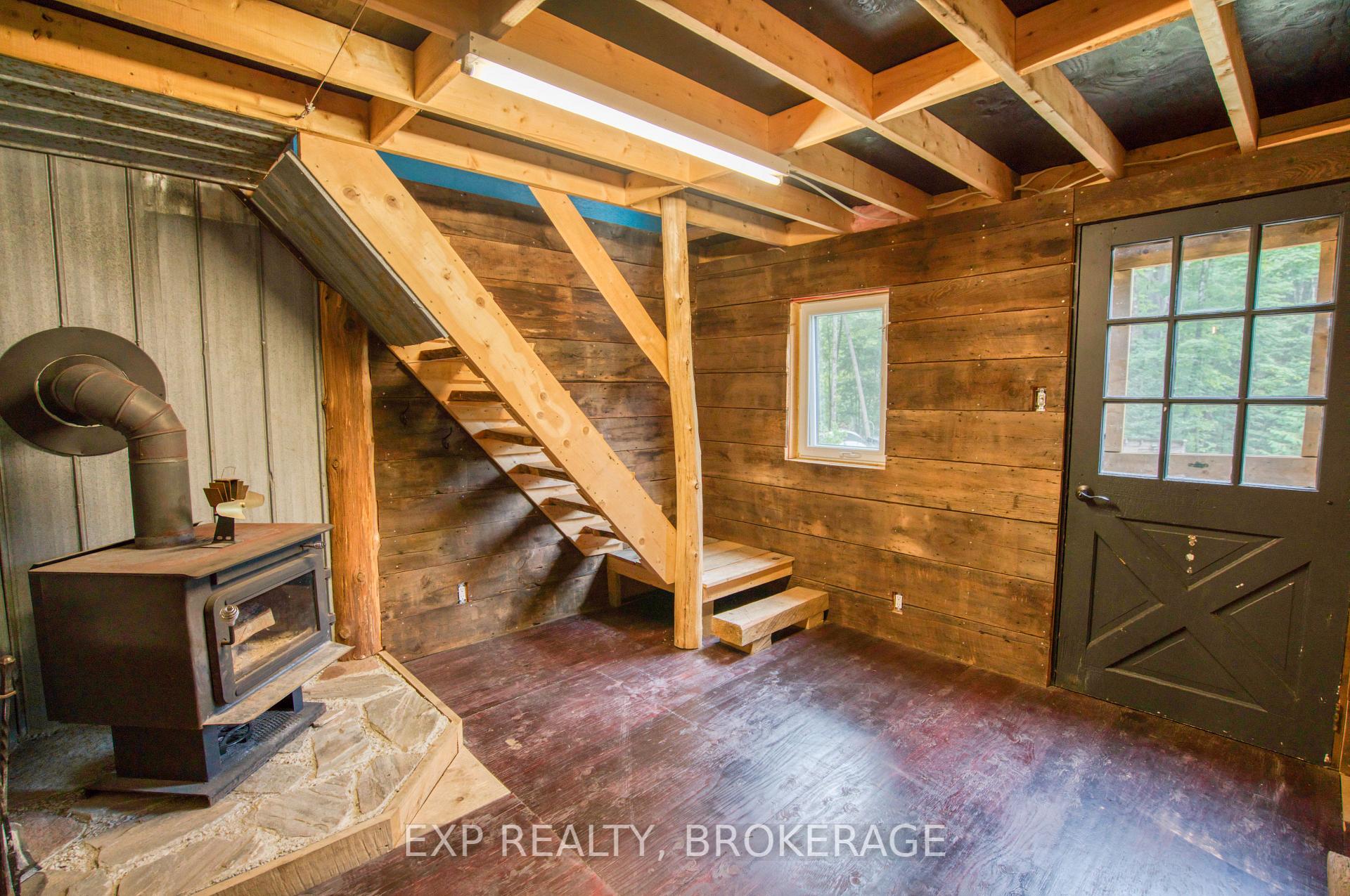 Photo 28 of 1316 Bolton Lane, Frontenac, Frontenac Centre — HOMEH