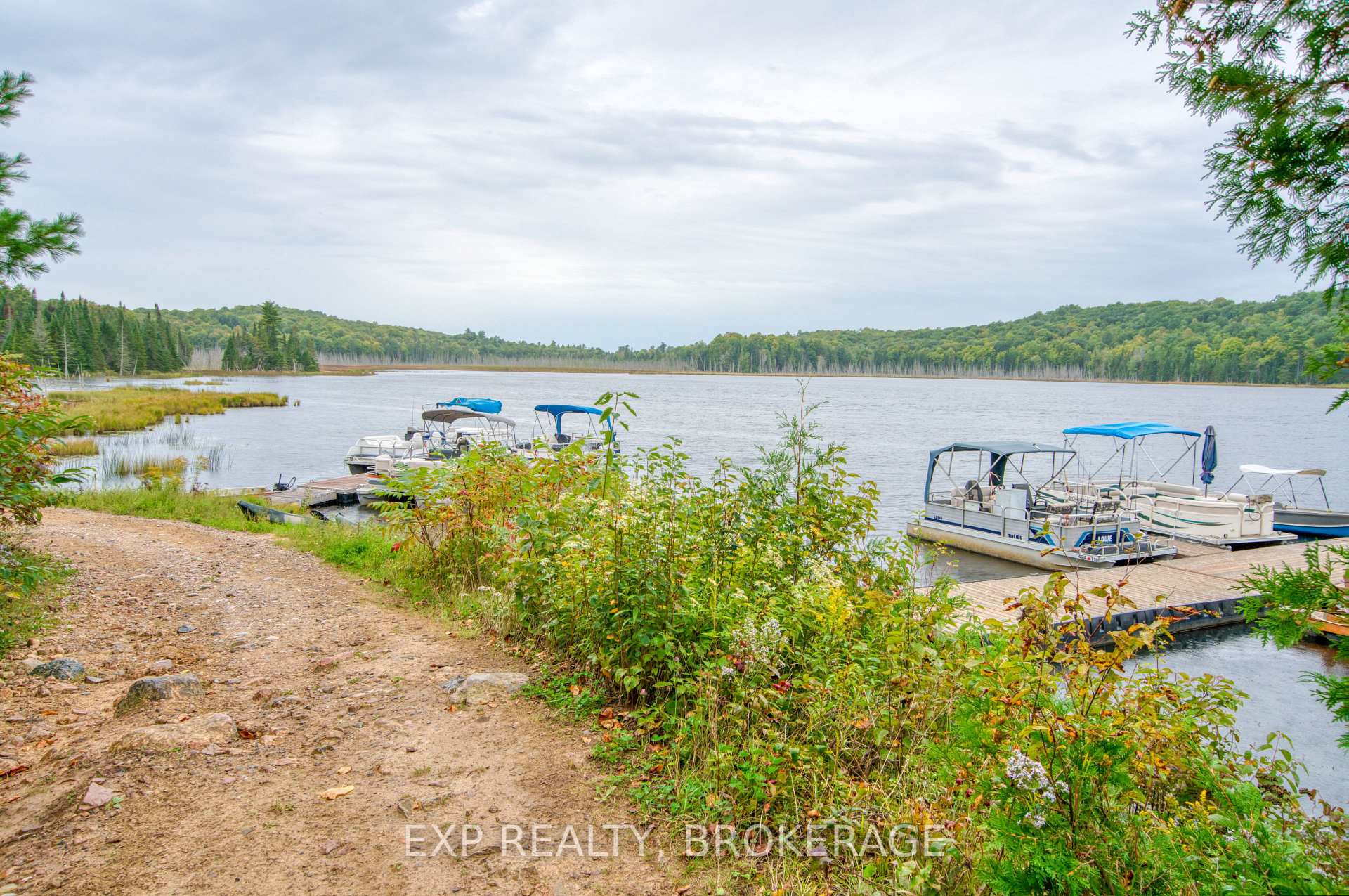 Photo 45 of 1316 Bolton Lane, Frontenac, Frontenac Centre — HOMEH