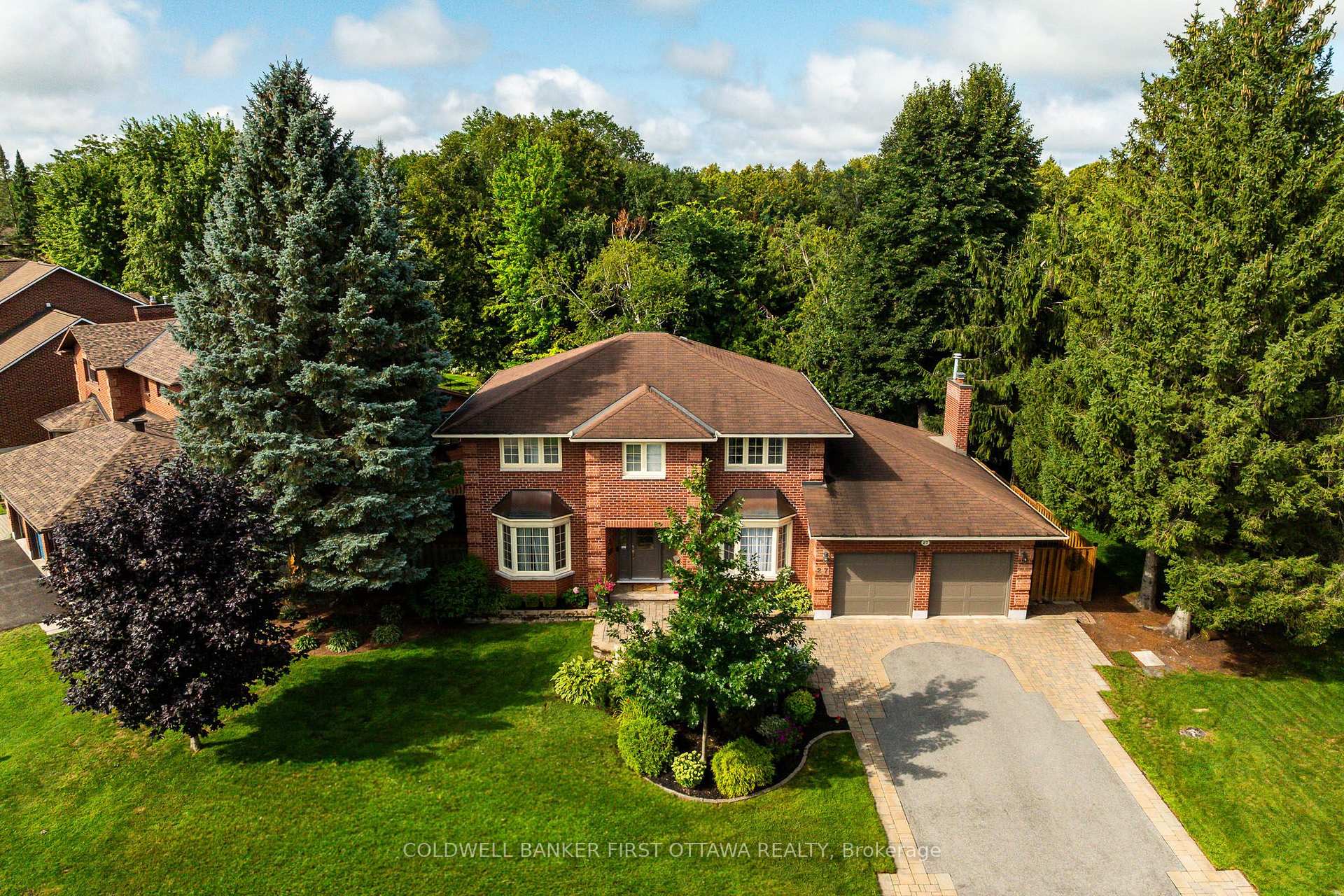 Photo 1 of 27 Hampel Crescent, Ottawa, Stittsville (Central) — HOMEH