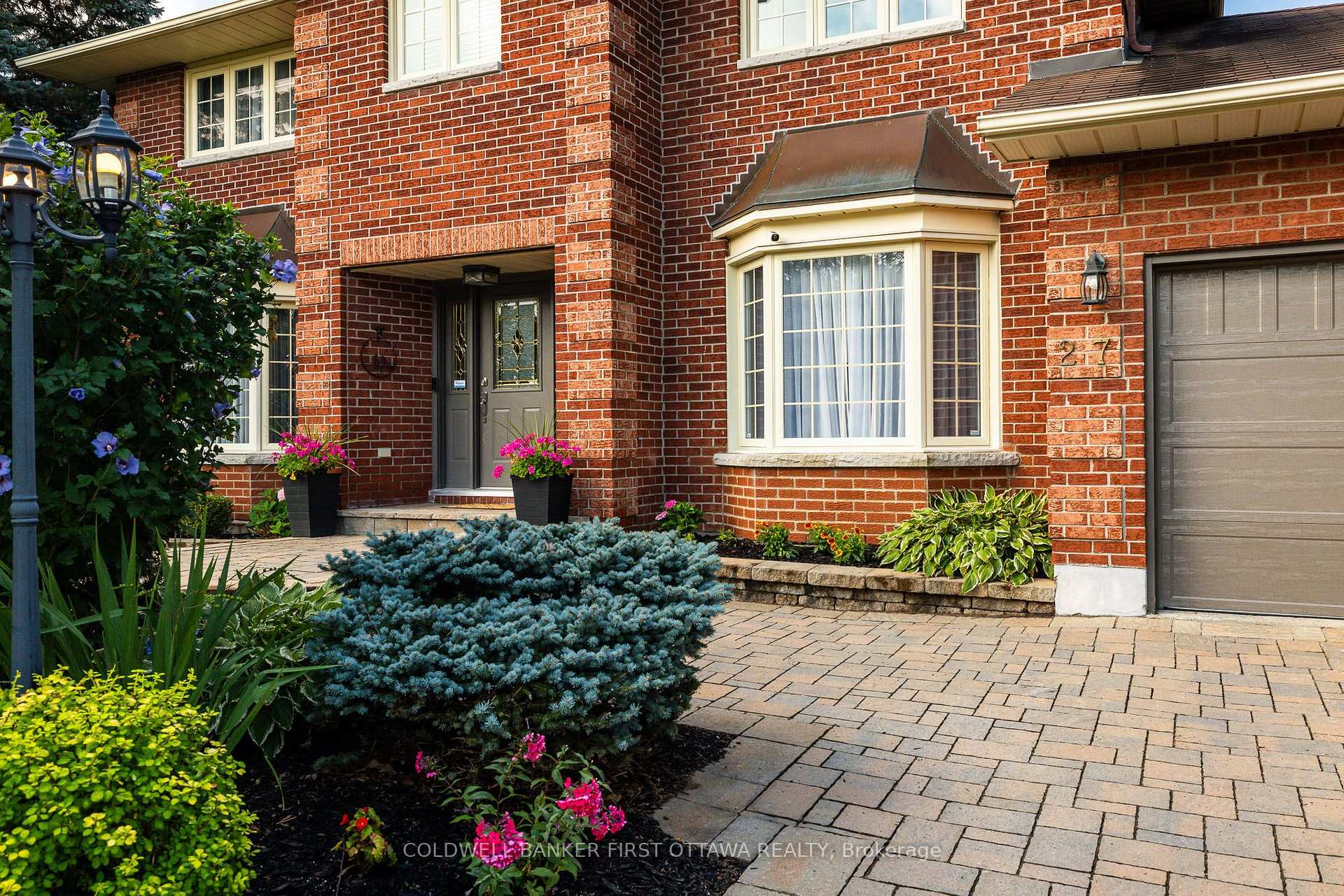 Photo 6 of 27 Hampel Crescent, Ottawa, Stittsville (Central) — HOMEH