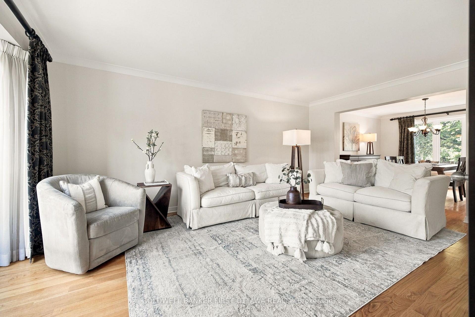 Photo 8 of 27 Hampel Crescent, Ottawa, Stittsville (Central) — HOMEH