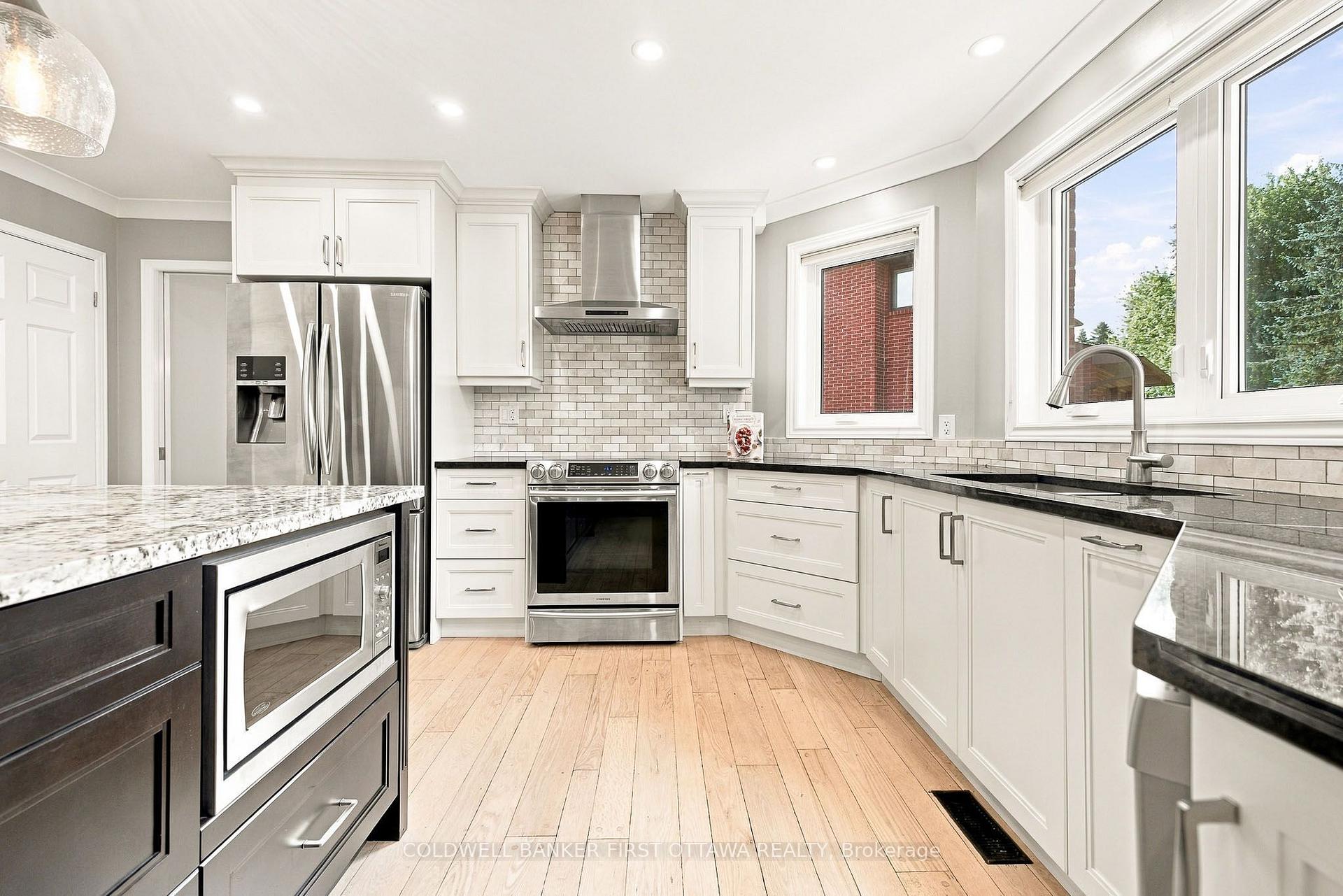 Photo 14 of 27 Hampel Crescent, Ottawa, Stittsville (Central) — HOMEH