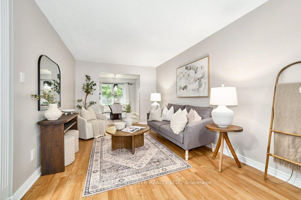 Photo 3 of 102 Timber Mill Avenue, Whitby, Williamsburg — HOMEH