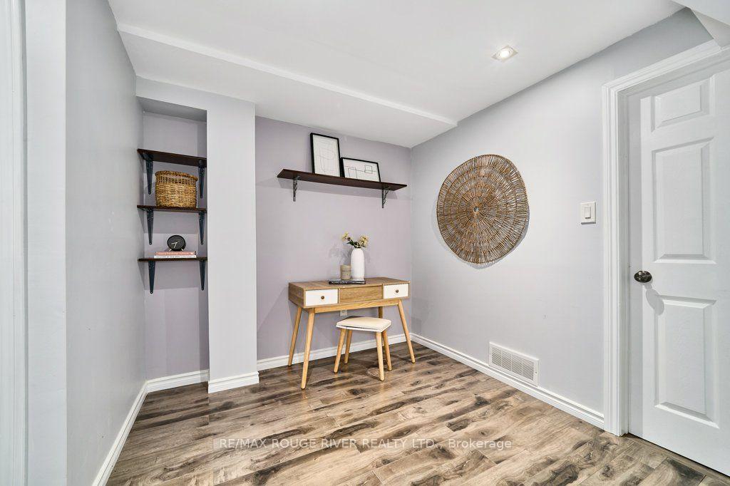 Photo 22 of 102 Timber Mill Avenue, Whitby, Williamsburg — HOMEH