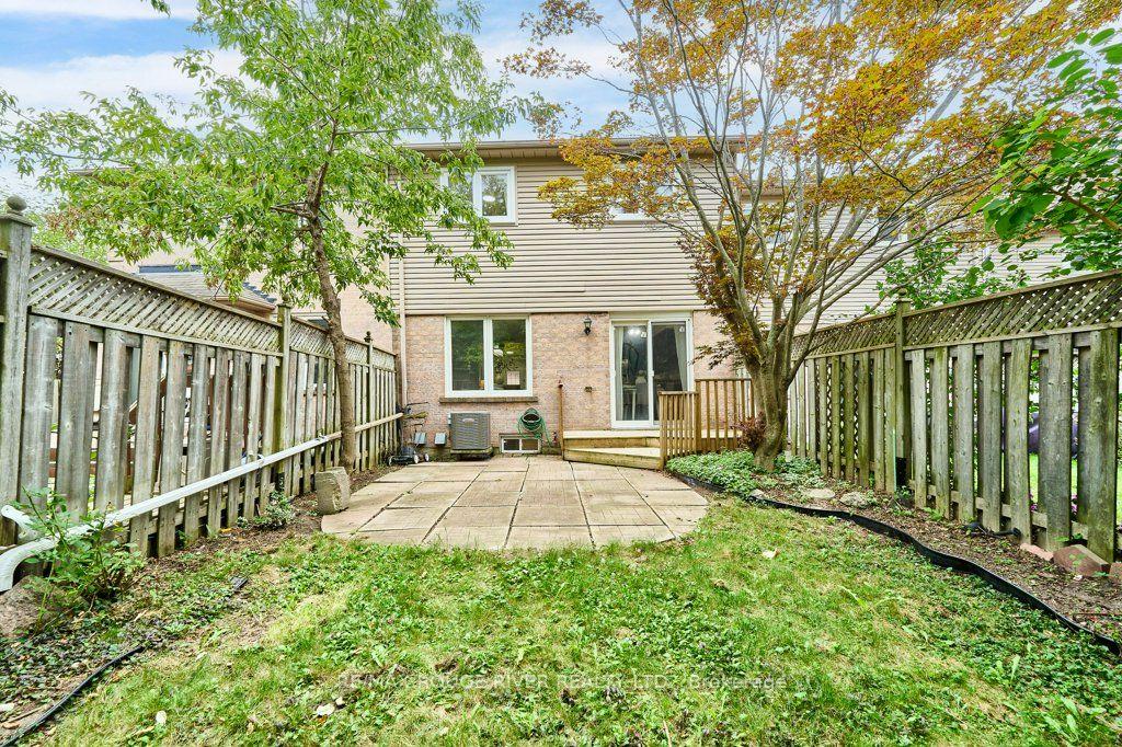 Photo 26 of 102 Timber Mill Avenue, Whitby, Williamsburg — HOMEH