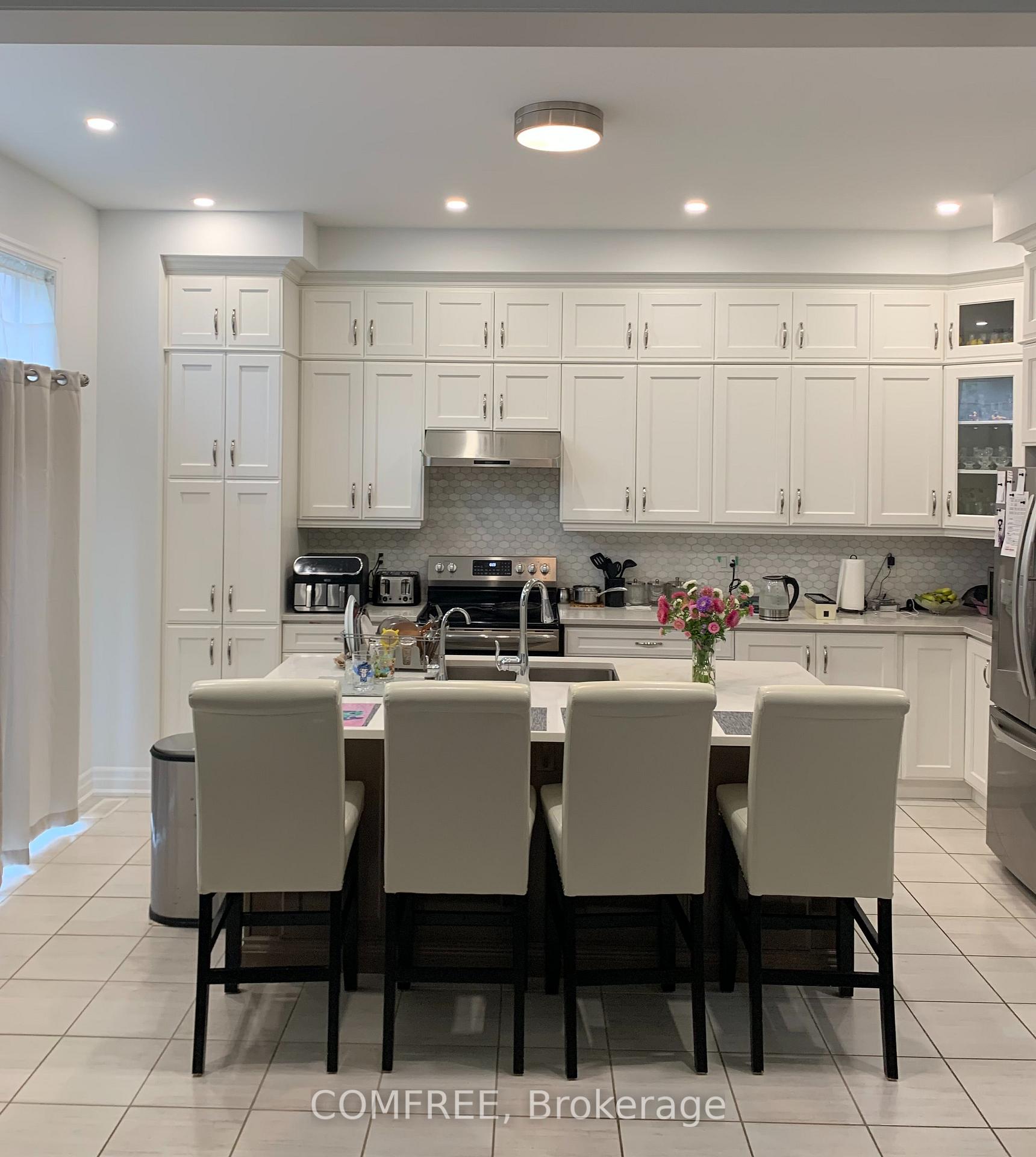 Photo 6 of 3031 William Cutmore Boulevard, Oakville, Joshua Meadows — HOMEH