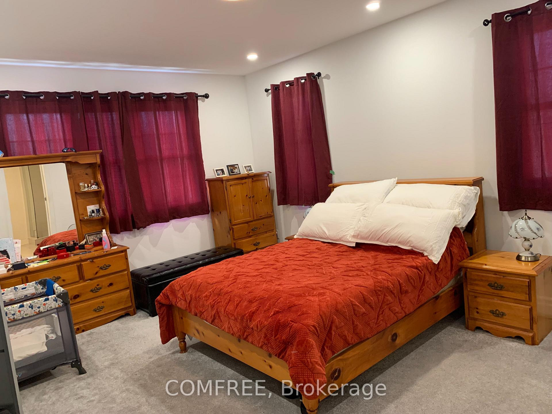 Photo 10 of 3031 William Cutmore Boulevard, Oakville, Joshua Meadows — HOMEH