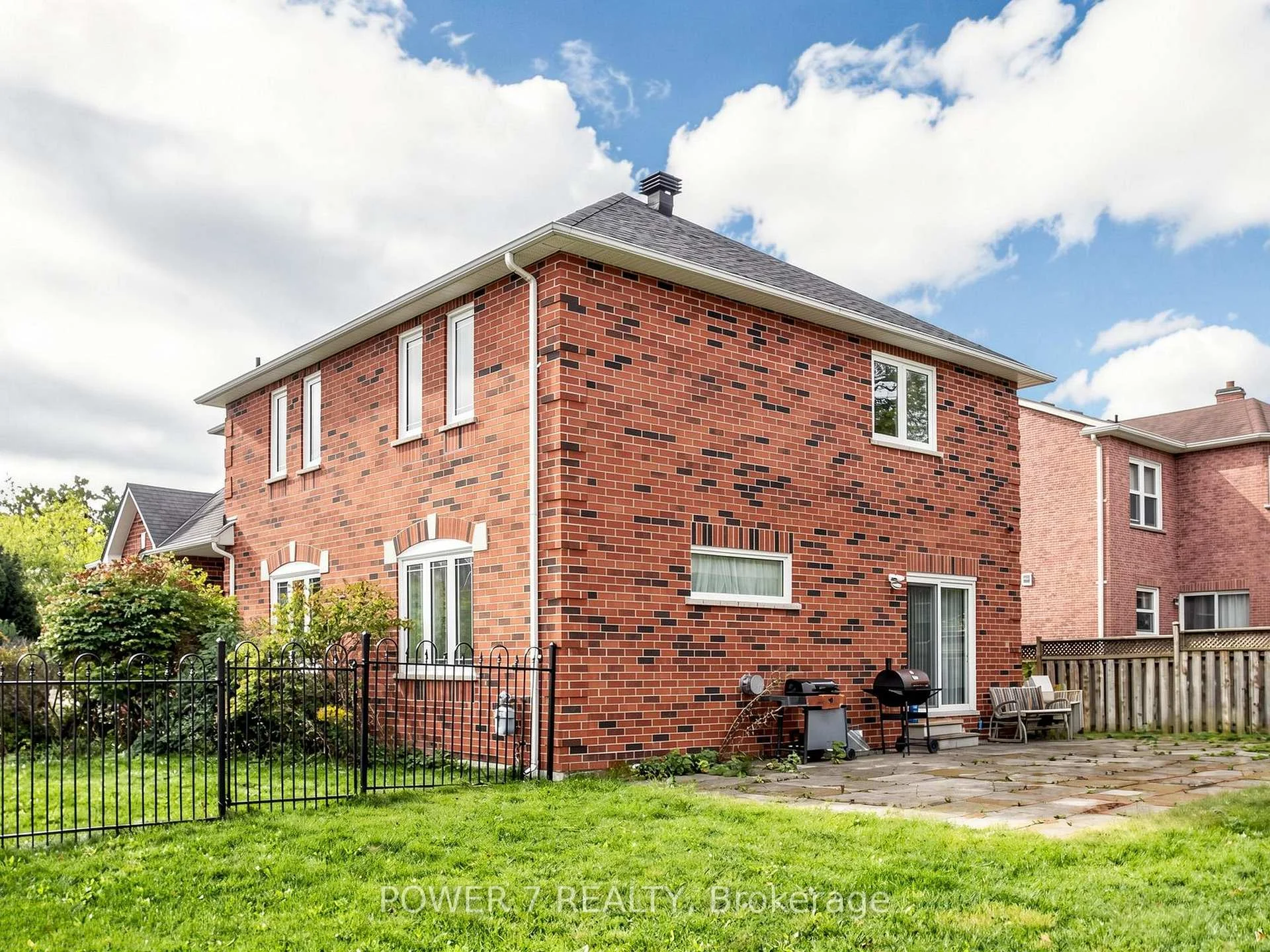 Photo 7 of 622 Carlton Road, Markham, Markville — HOMEH