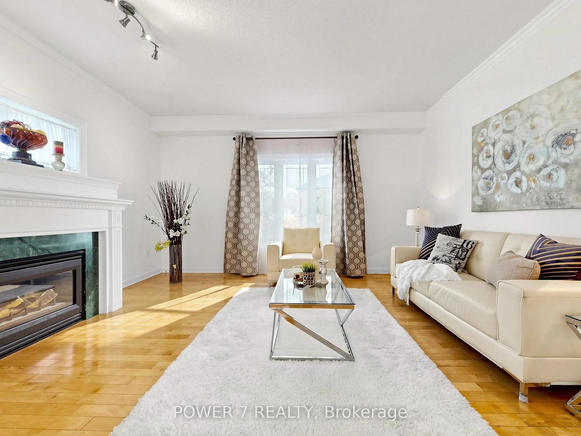 Photo 17 of 622 Carlton Road, Markham, Markville — HOMEH