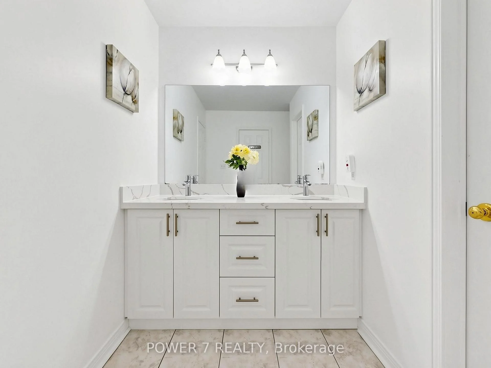 Photo 40 of 622 Carlton Road, Markham, Markville — HOMEH