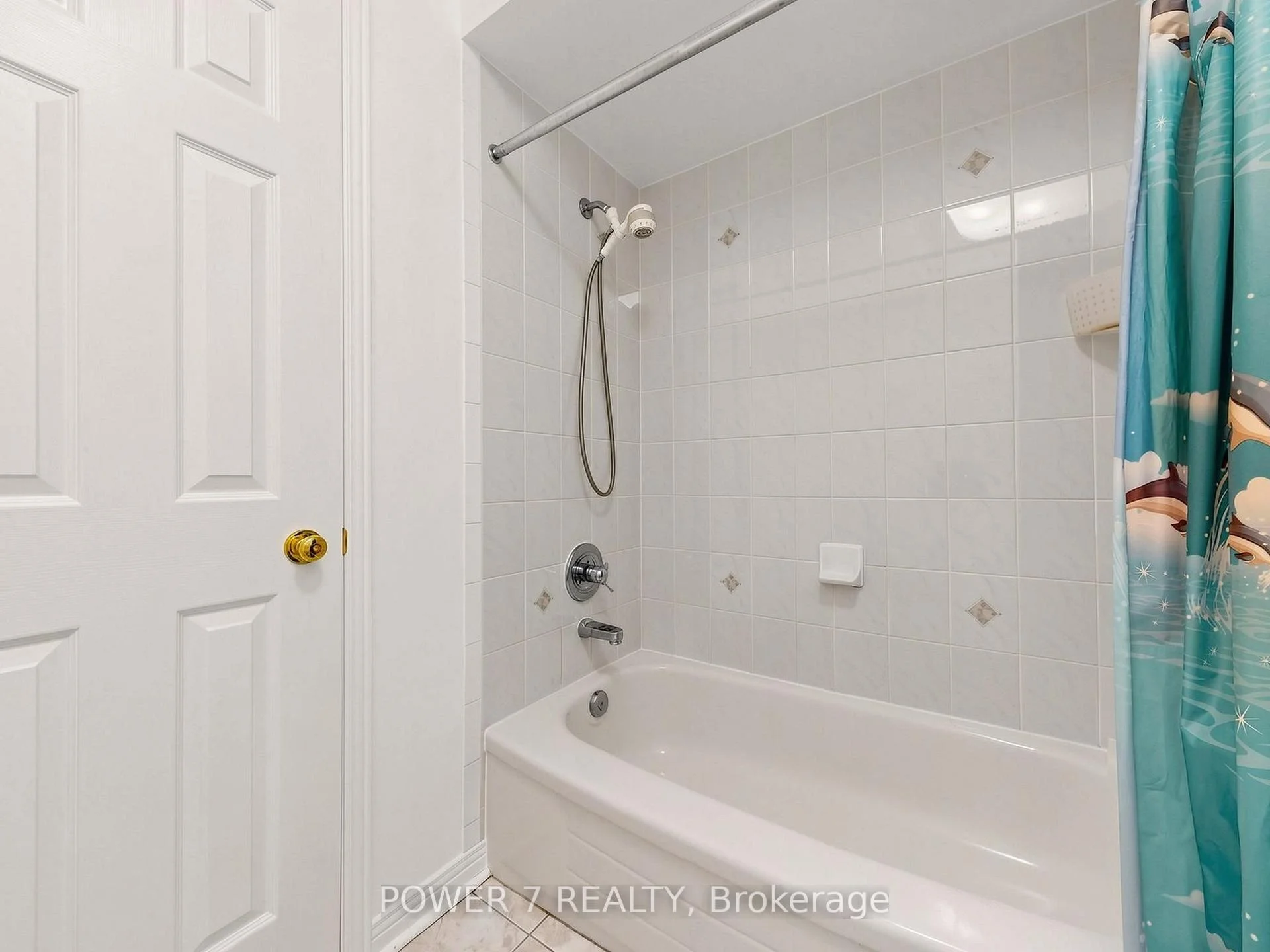 Photo 41 of 622 Carlton Road, Markham, Markville — HOMEH