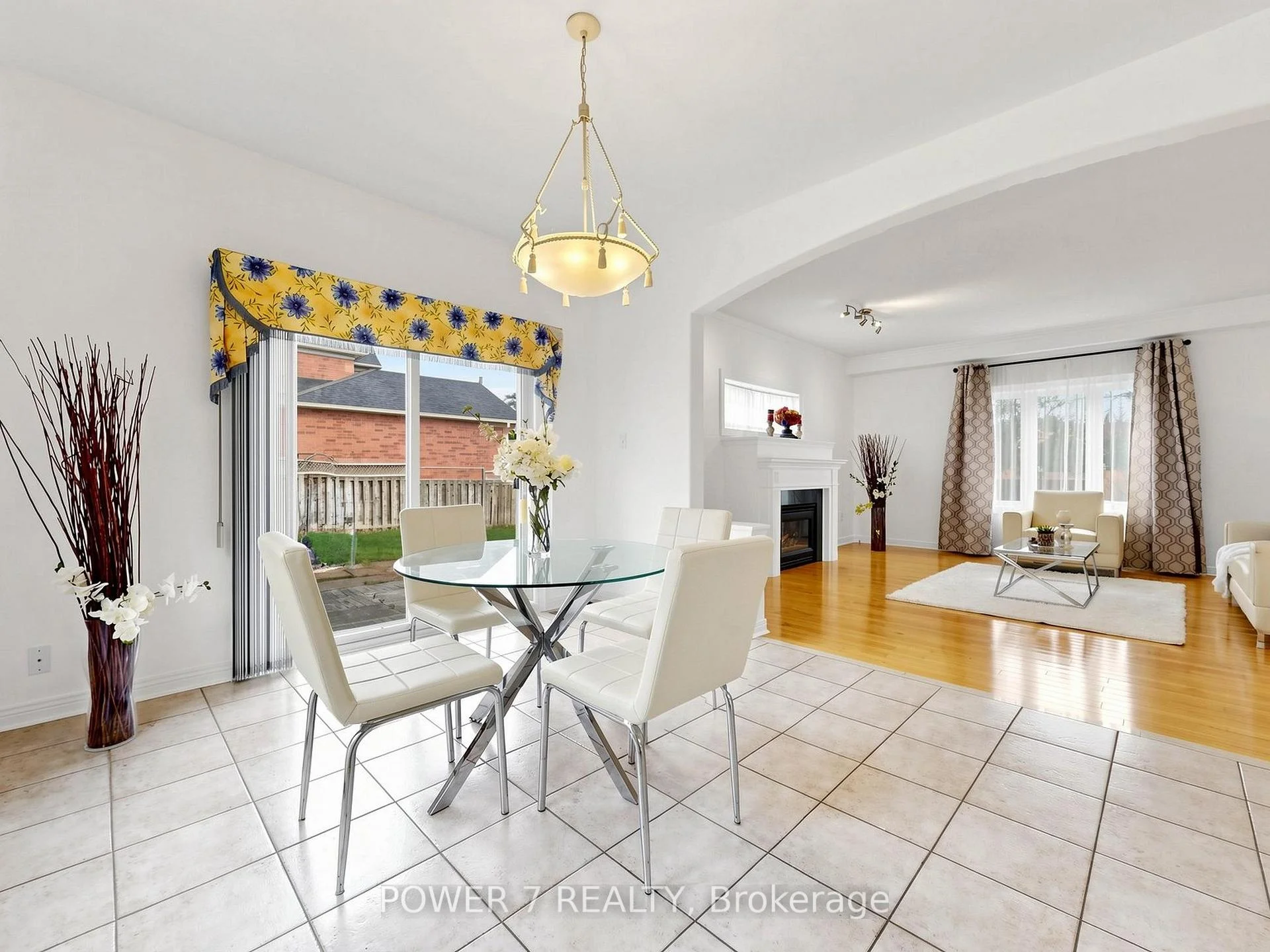 Photo 29 of 622 Carlton Road, Markham, Markville — HOMEH