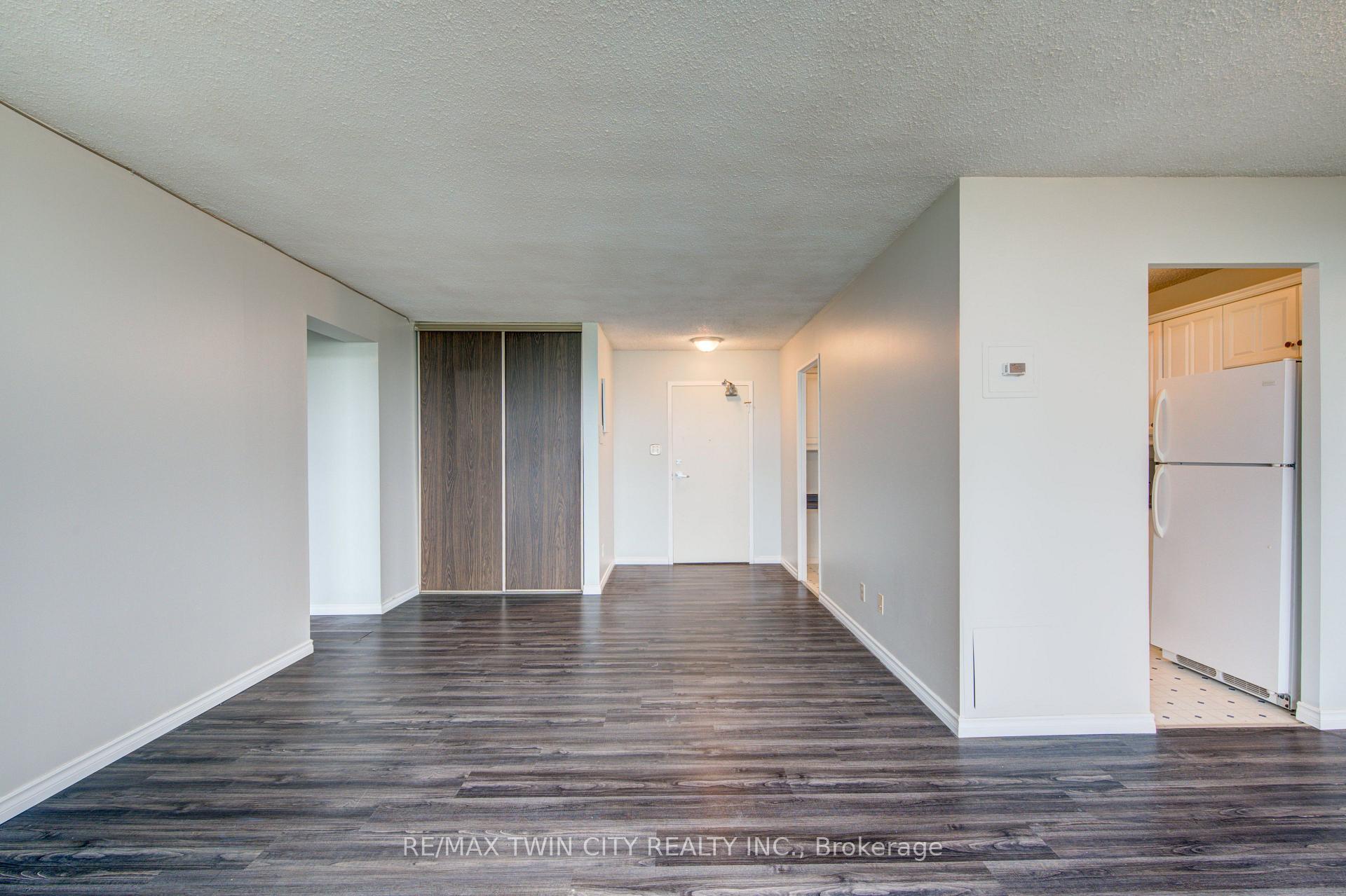 Photo 8 of Unit 509, 225 Harvard Place N, Waterloo, Lincoln Heights — HOMEH