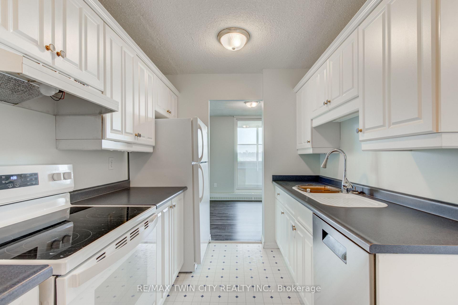 Photo 13 of Unit 509, 225 Harvard Place N, Waterloo, Lincoln Heights — HOMEH