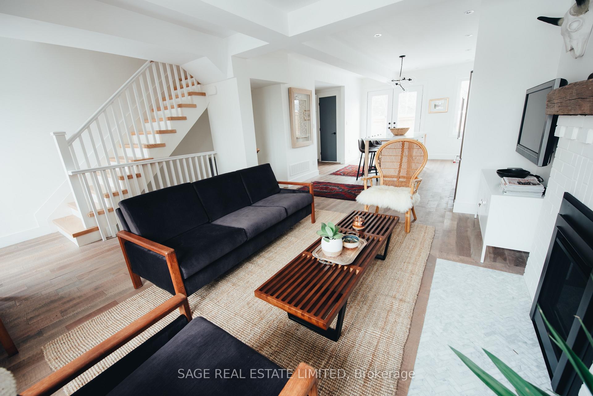 Photo 6 of Unit Upper, 83 Ingham Avenue, Toronto, North Riverdale — HOMEH