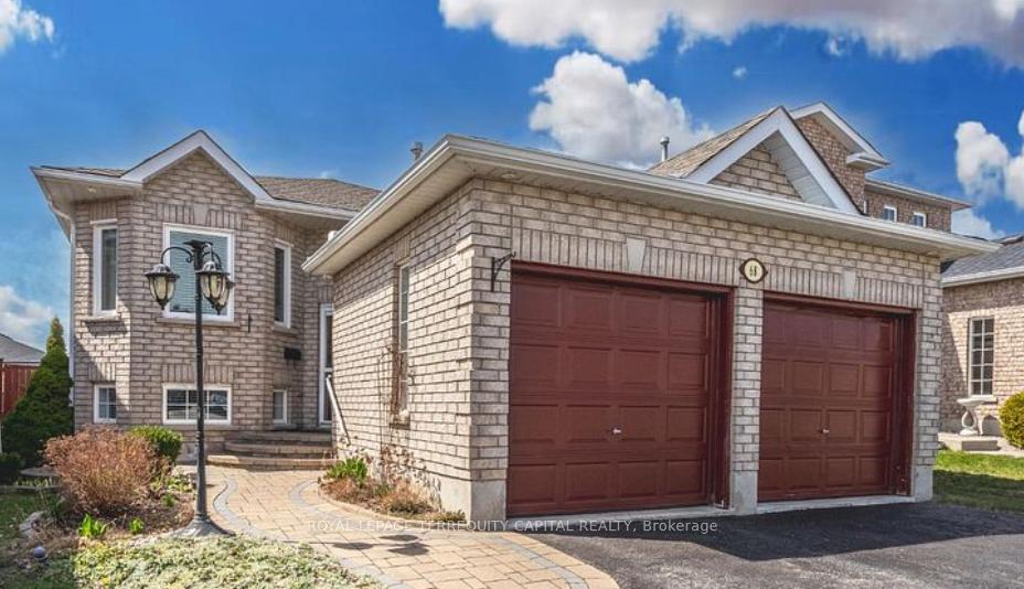 Photo 2 of Unit Lower, 68 Bird Street, Barrie, Edgehill Drive — HOMEH