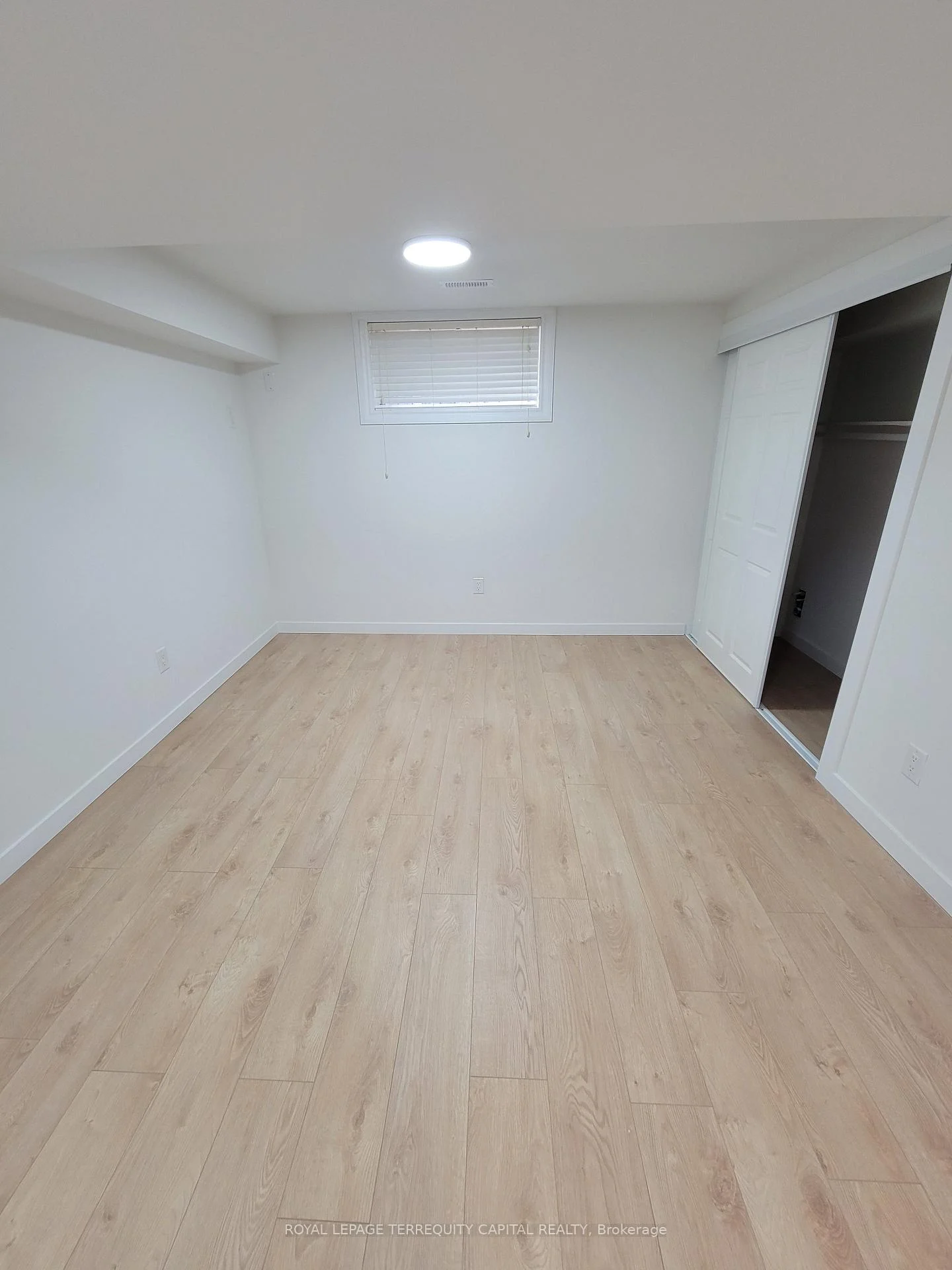 Photo 33 of Unit Lower, 68 Bird Street, Barrie, Edgehill Drive — HOMEH