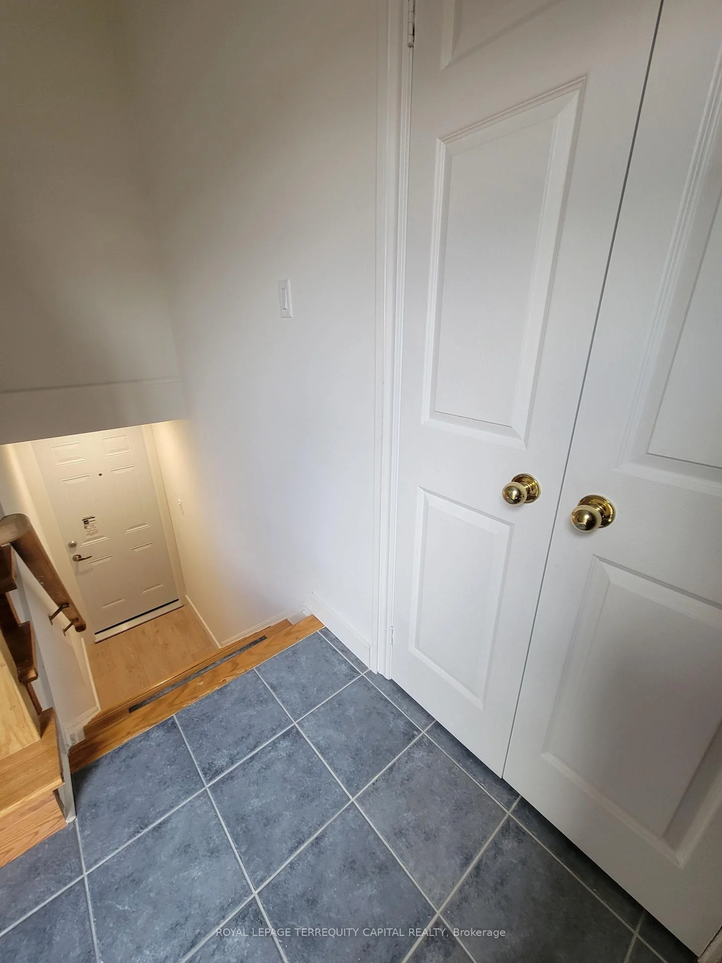 Photo 36 of Unit Lower, 68 Bird Street, Barrie, Edgehill Drive — HOMEH