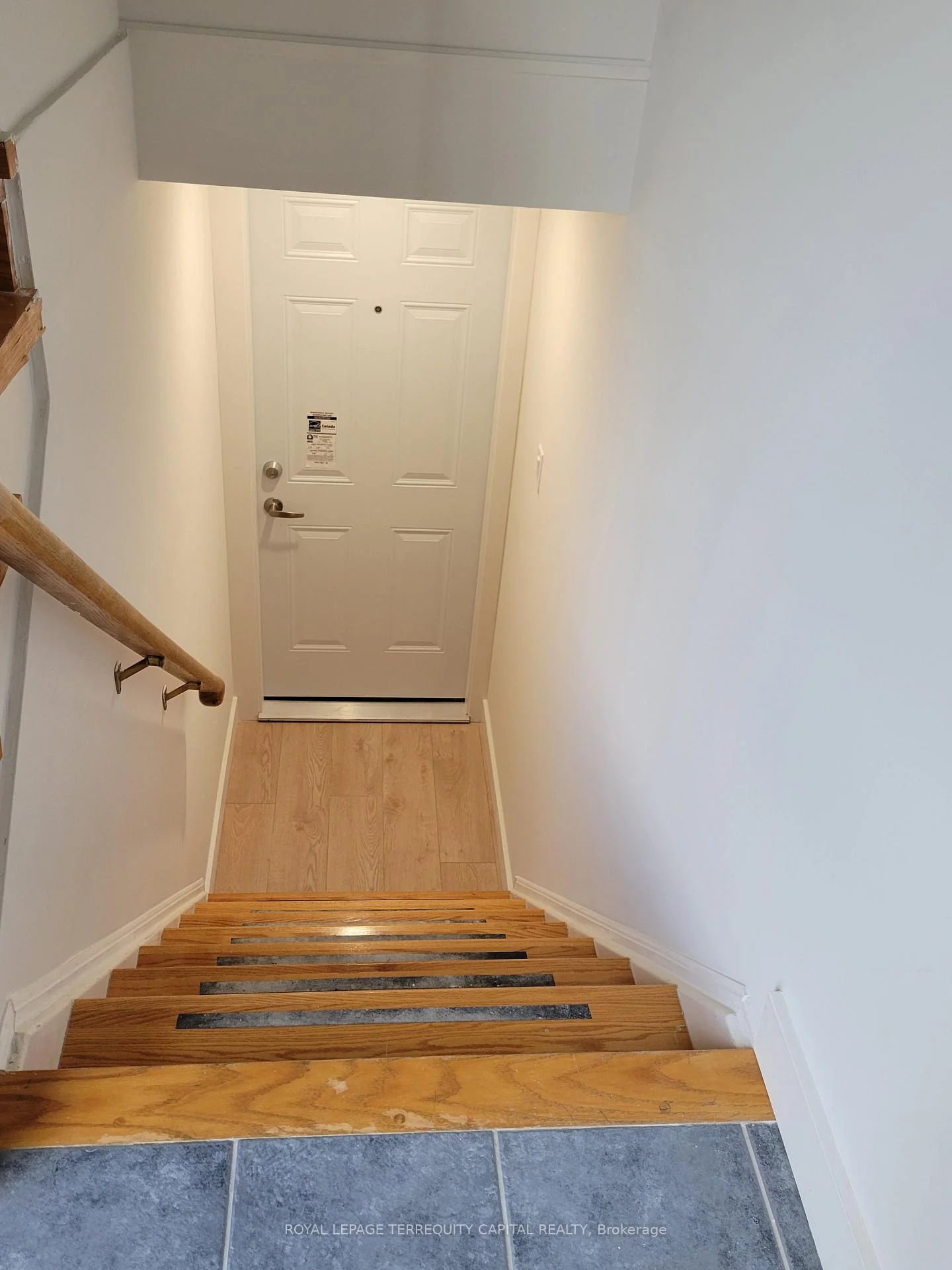 Photo 37 of Unit Lower, 68 Bird Street, Barrie, Edgehill Drive — HOMEH