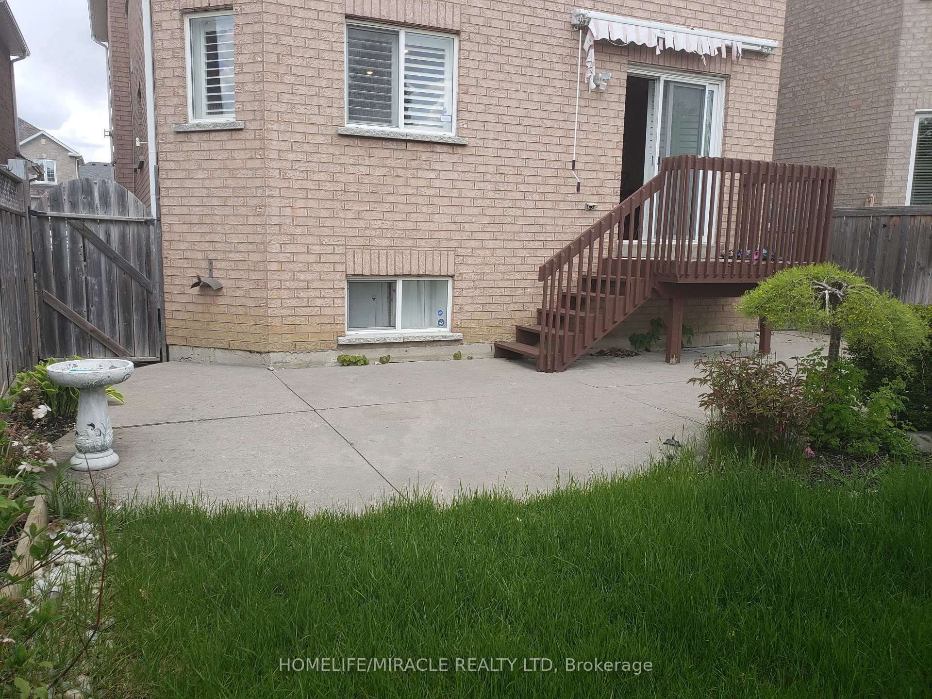 Photo 29 of 6 Sweet Briar Lane, Brampton, Snelgrove — HOMEH