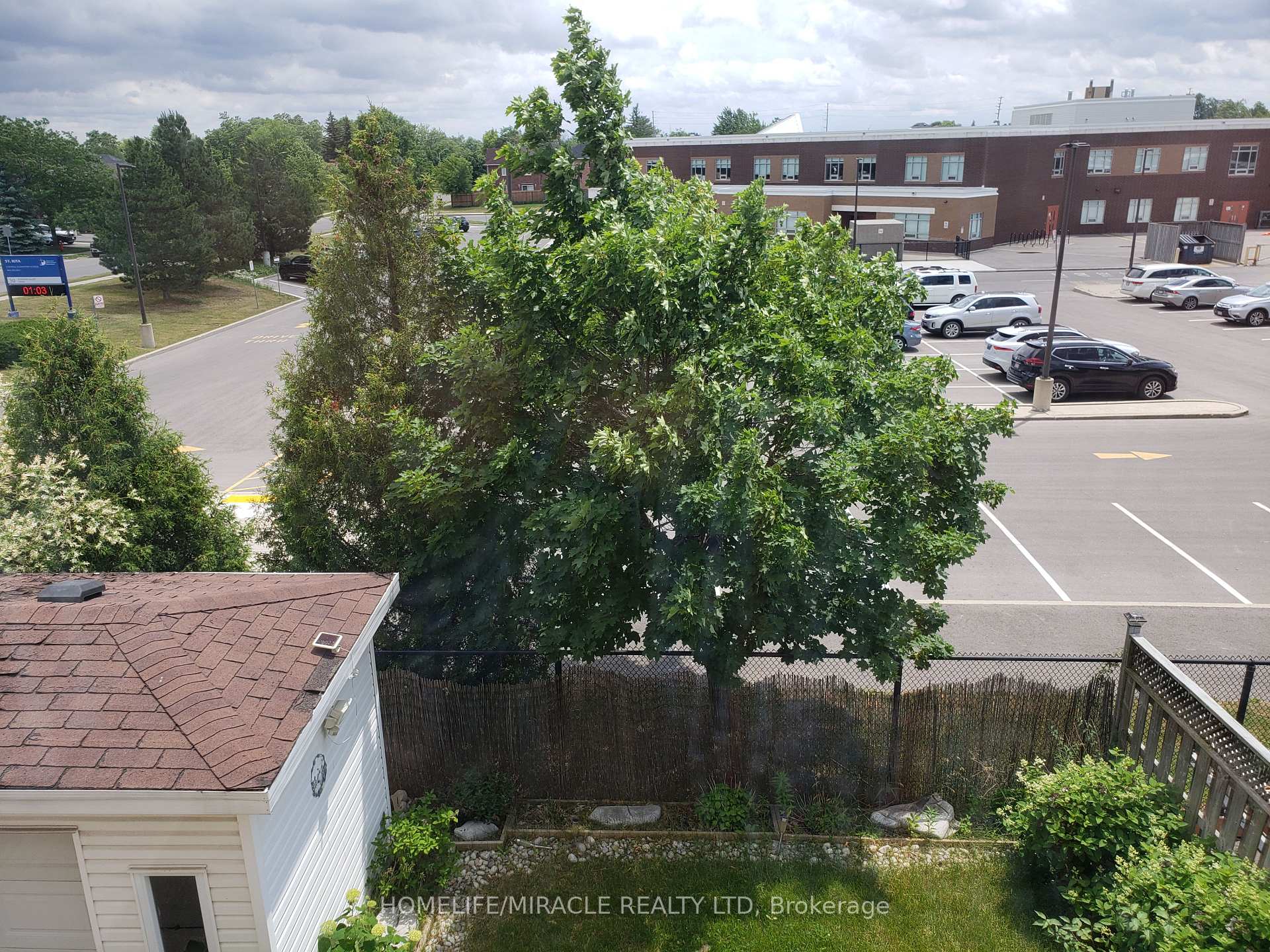 Photo 30 of 6 Sweet Briar Lane, Brampton, Snelgrove — HOMEH