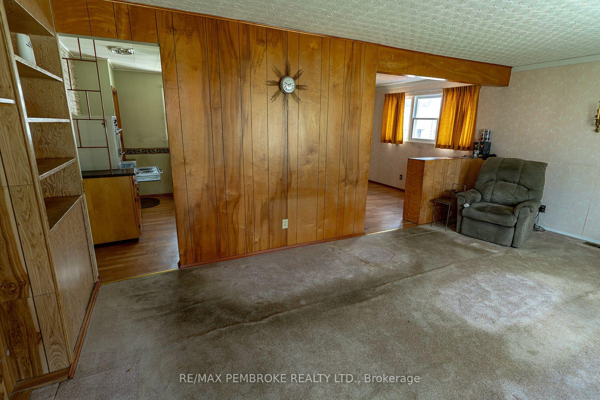 Photo 14 of 142 Deacon Street, Pembroke, Pembroke — HOMEH