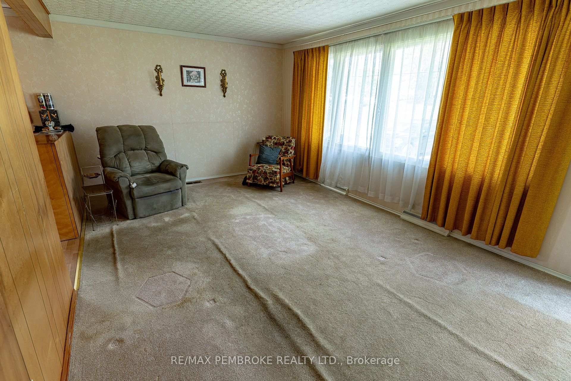 Photo 15 of 142 Deacon Street, Pembroke, Pembroke — HOMEH
