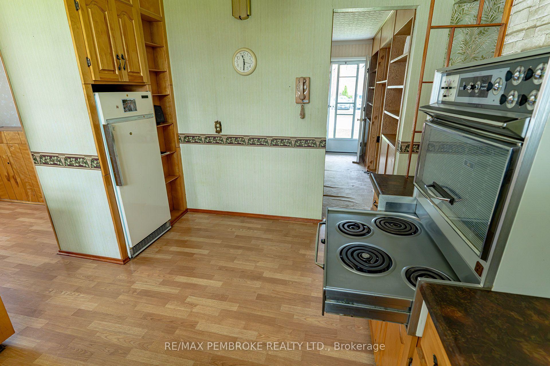 Photo 22 of 142 Deacon Street, Pembroke, Pembroke — HOMEH