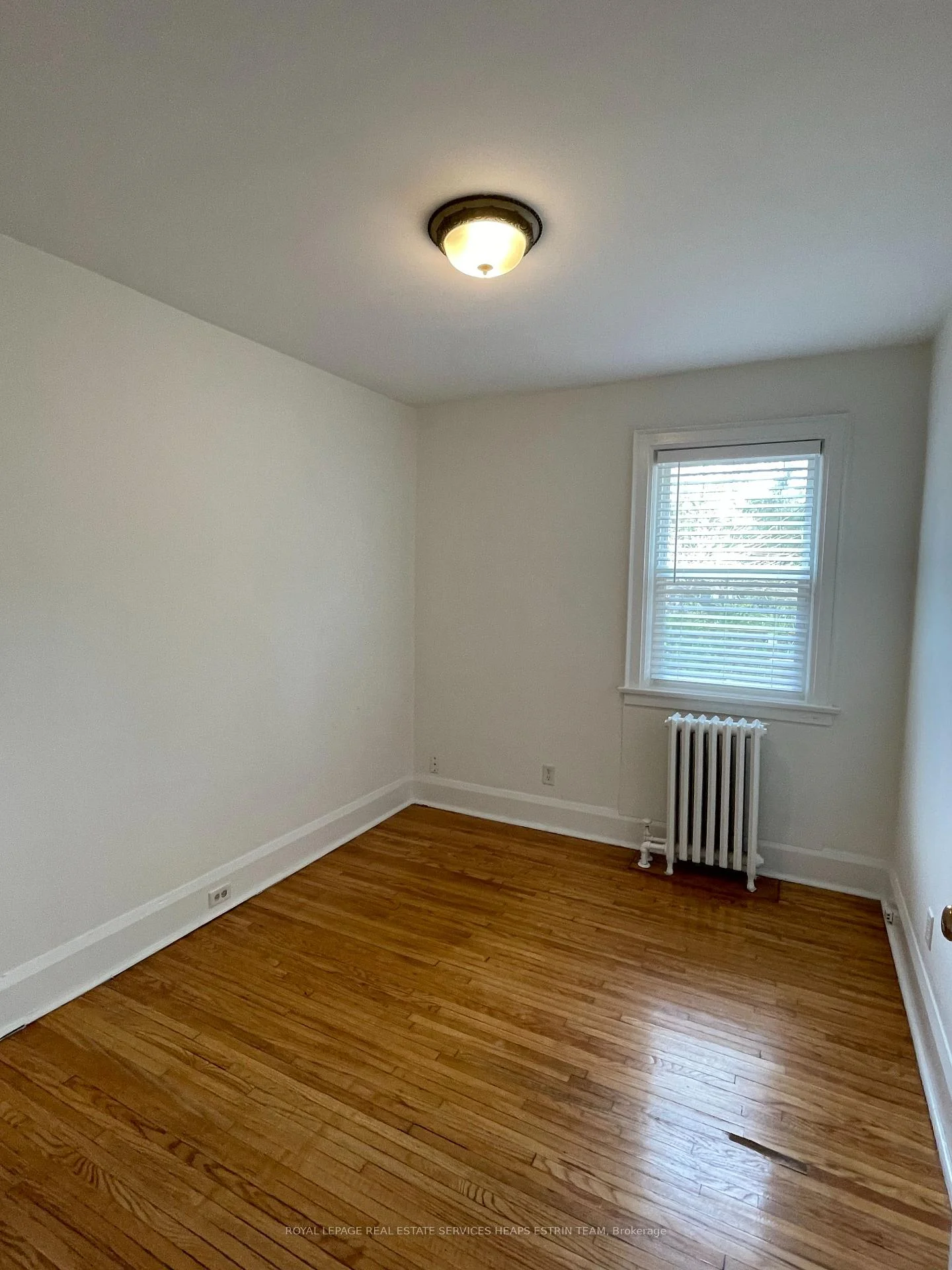 Photo 13 of Unit main, 41 Scarboro Beach Boulevard, Toronto, The Beaches — HOMEH