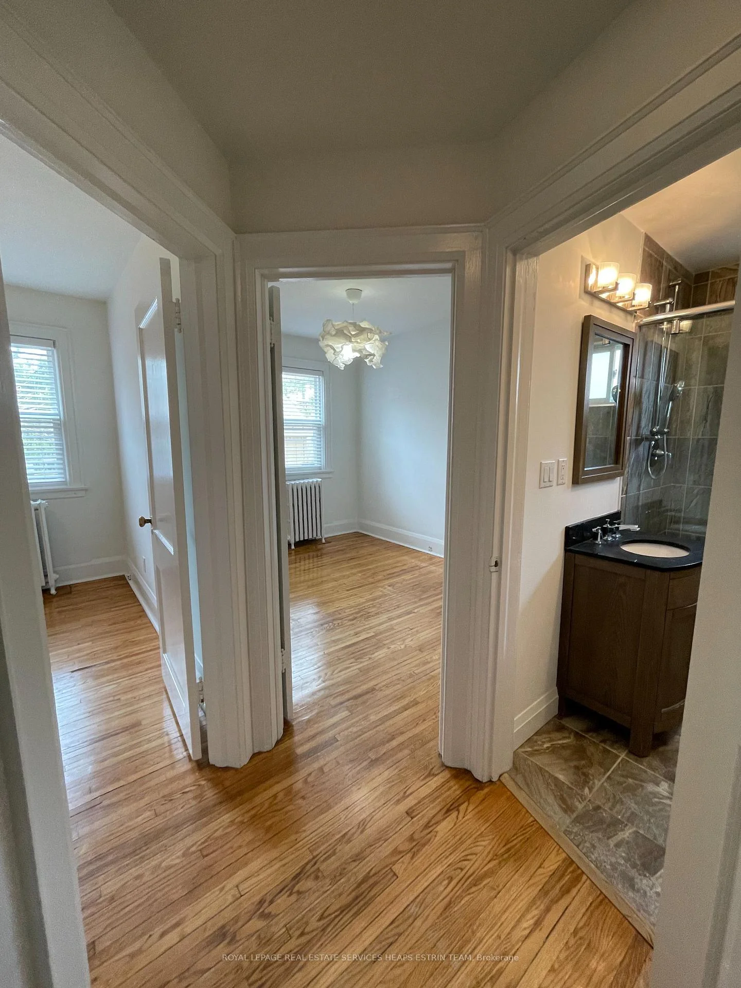 Photo 15 of Unit main, 41 Scarboro Beach Boulevard, Toronto, The Beaches — HOMEH