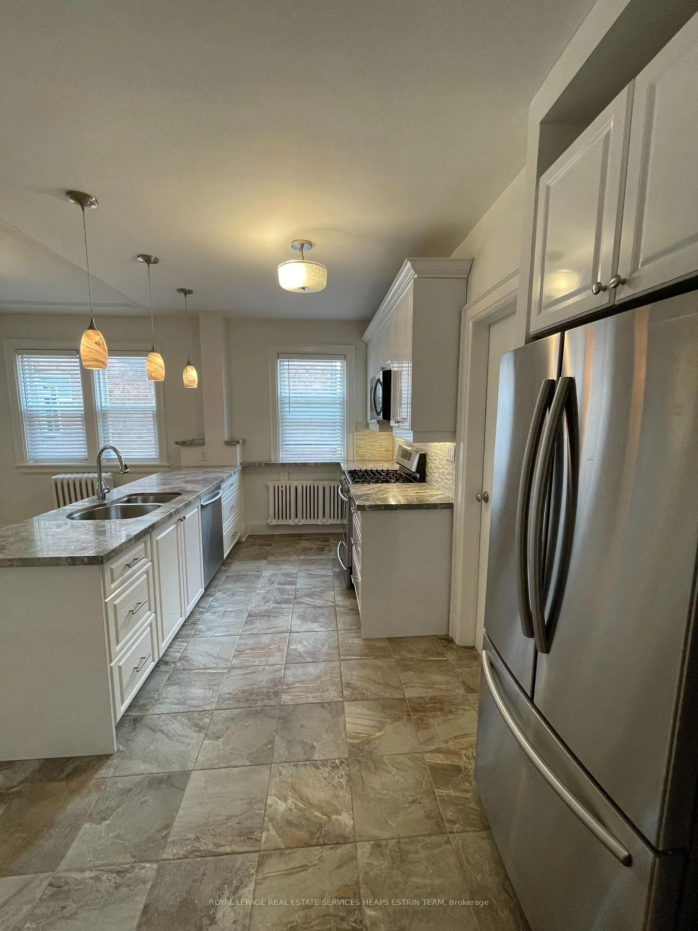 Photo 25 of Unit main, 41 Scarboro Beach Boulevard, Toronto, The Beaches — HOMEH