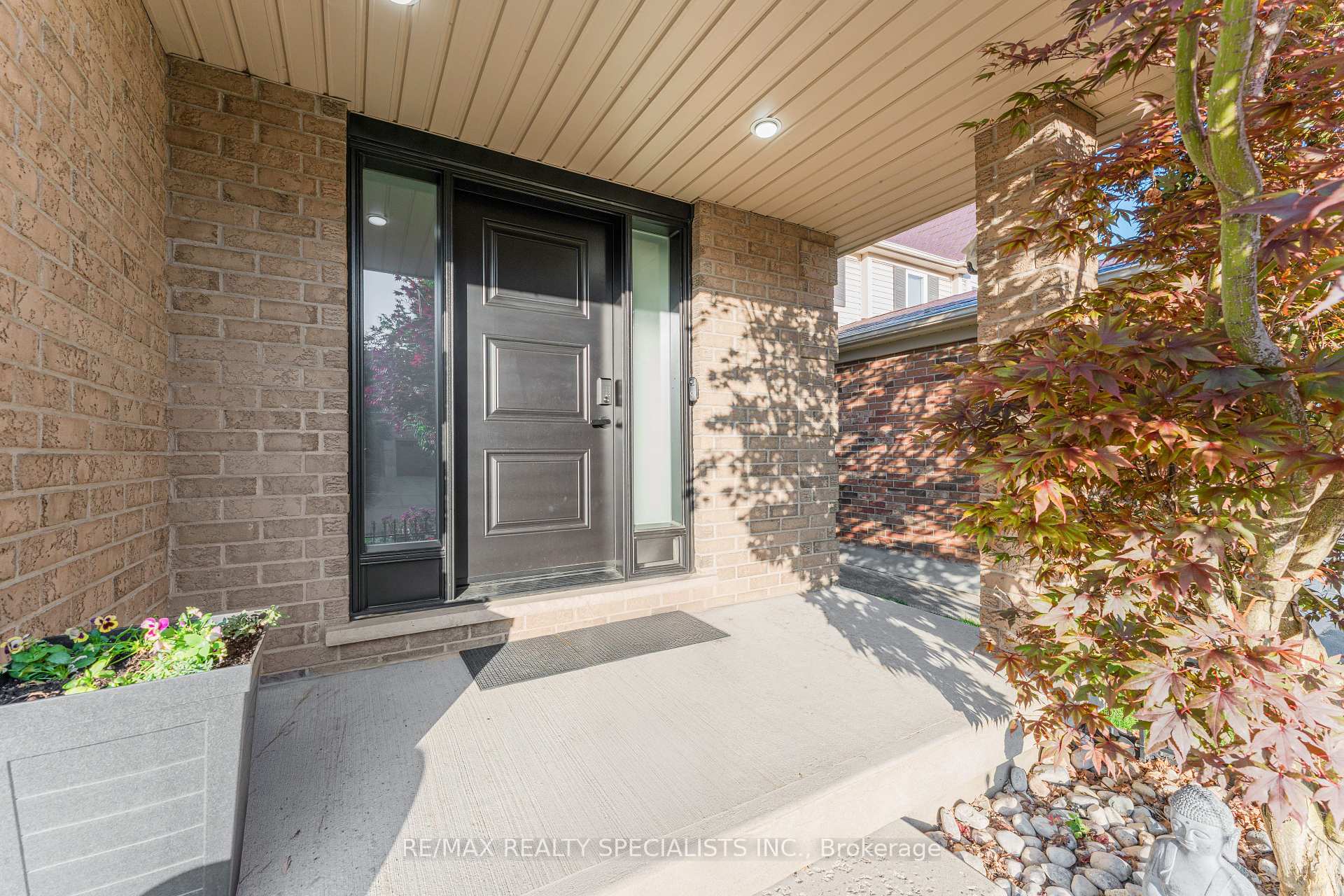 Photo 2 of 71 Mcfarlane Drive, Cambridge, Grow Community Centre — HOMEH