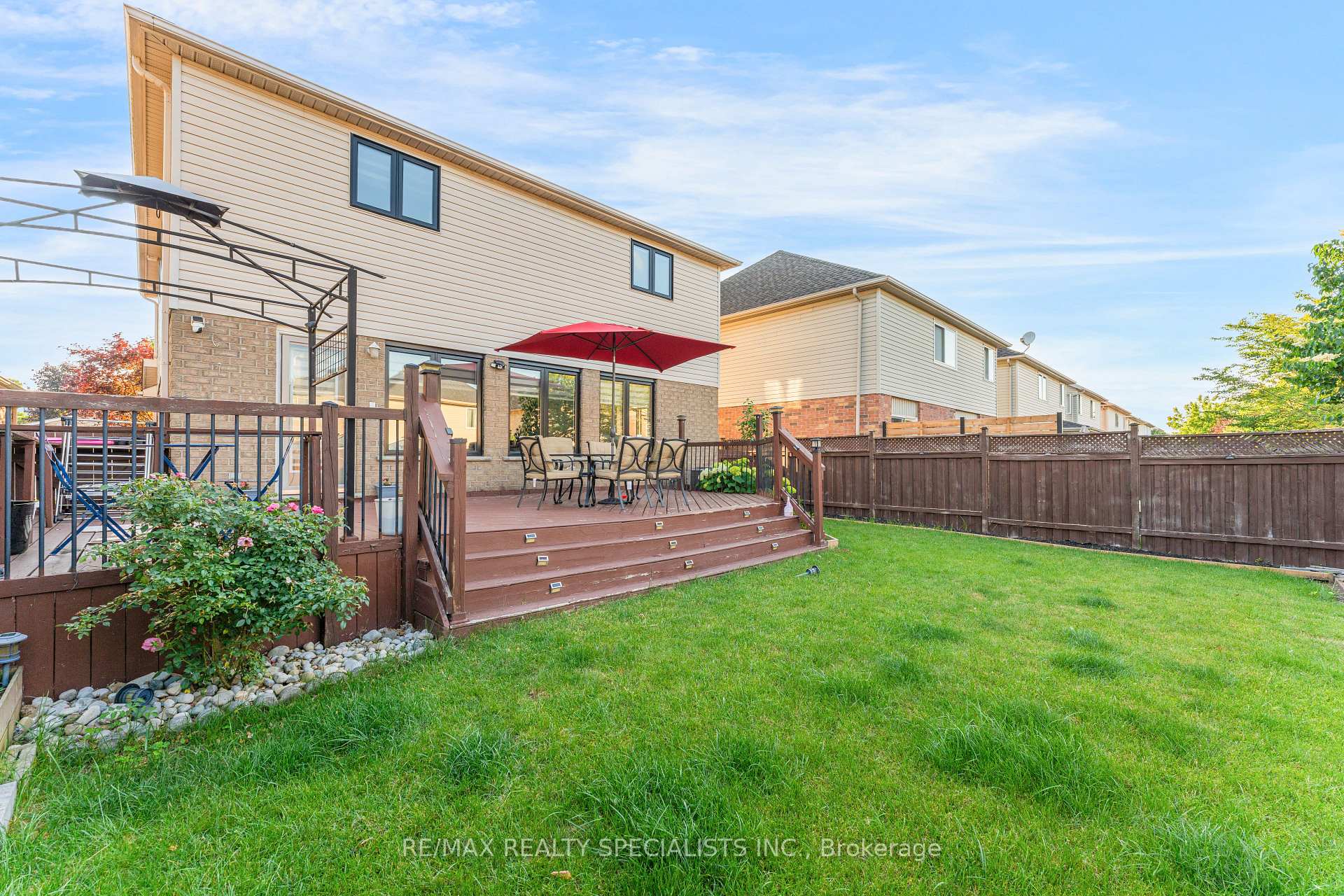 Photo 45 of 71 Mcfarlane Drive, Cambridge, Grow Community Centre — HOMEH