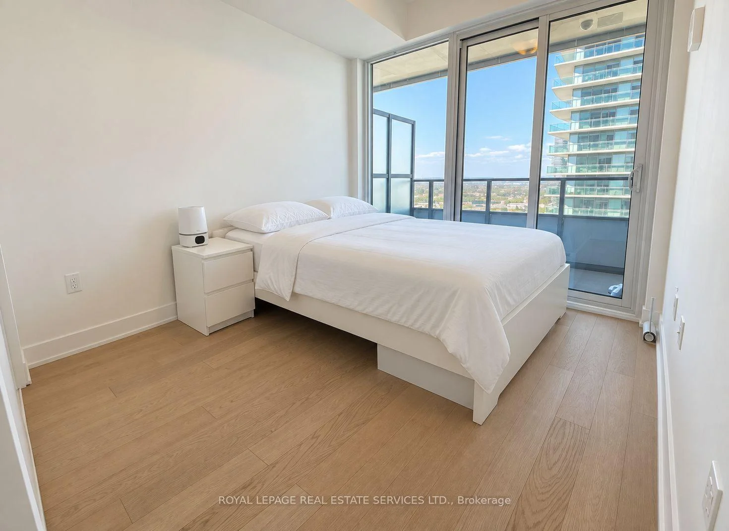 Photo 41 of Unit 2615, 30 Shore Breeze Drive, Etobicoke, Mimico — HOMEH