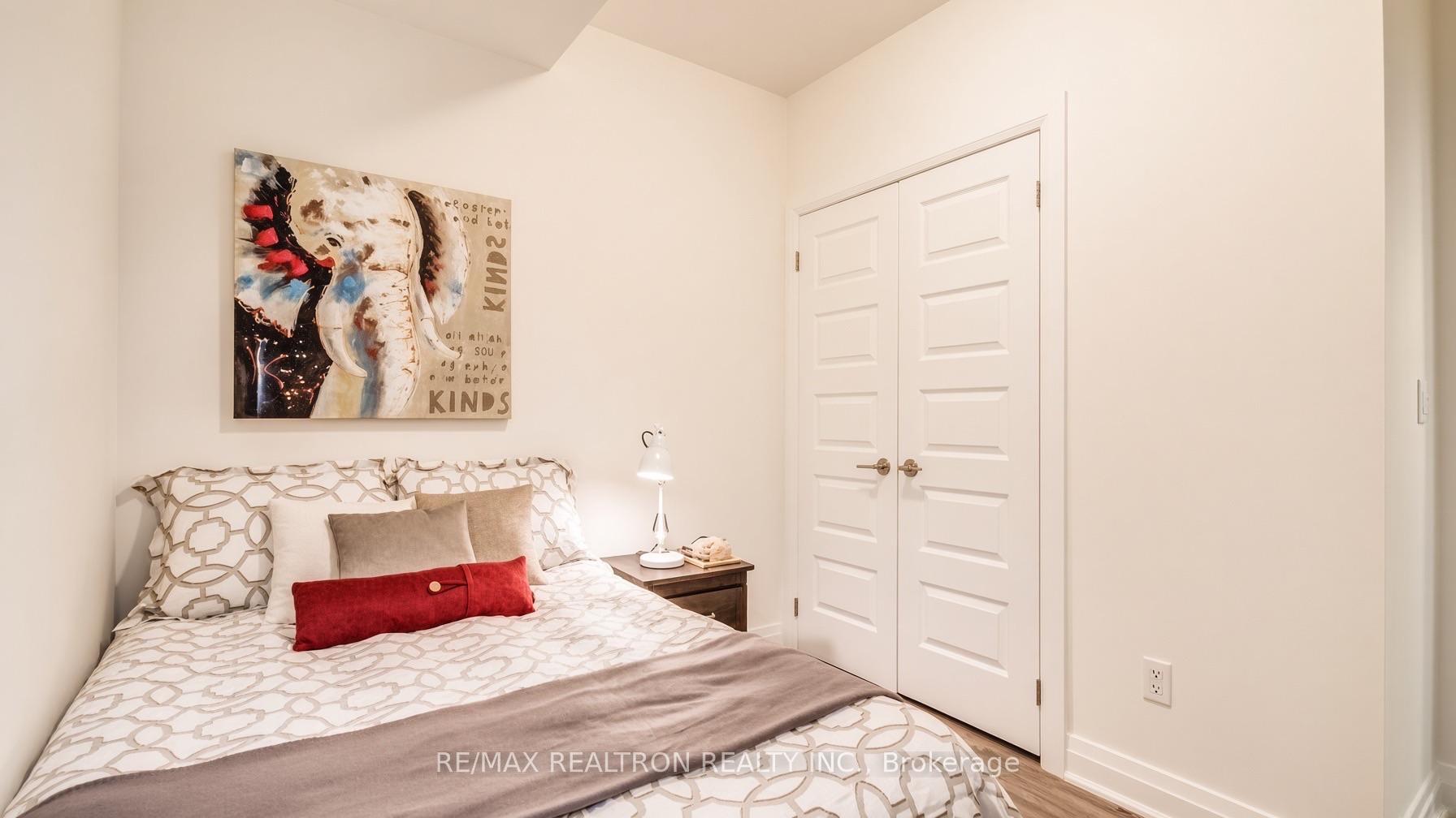 Photo 6 of Unit 112, 23 Eldora Avenue, North York, Newtonbrook West — HOMEH