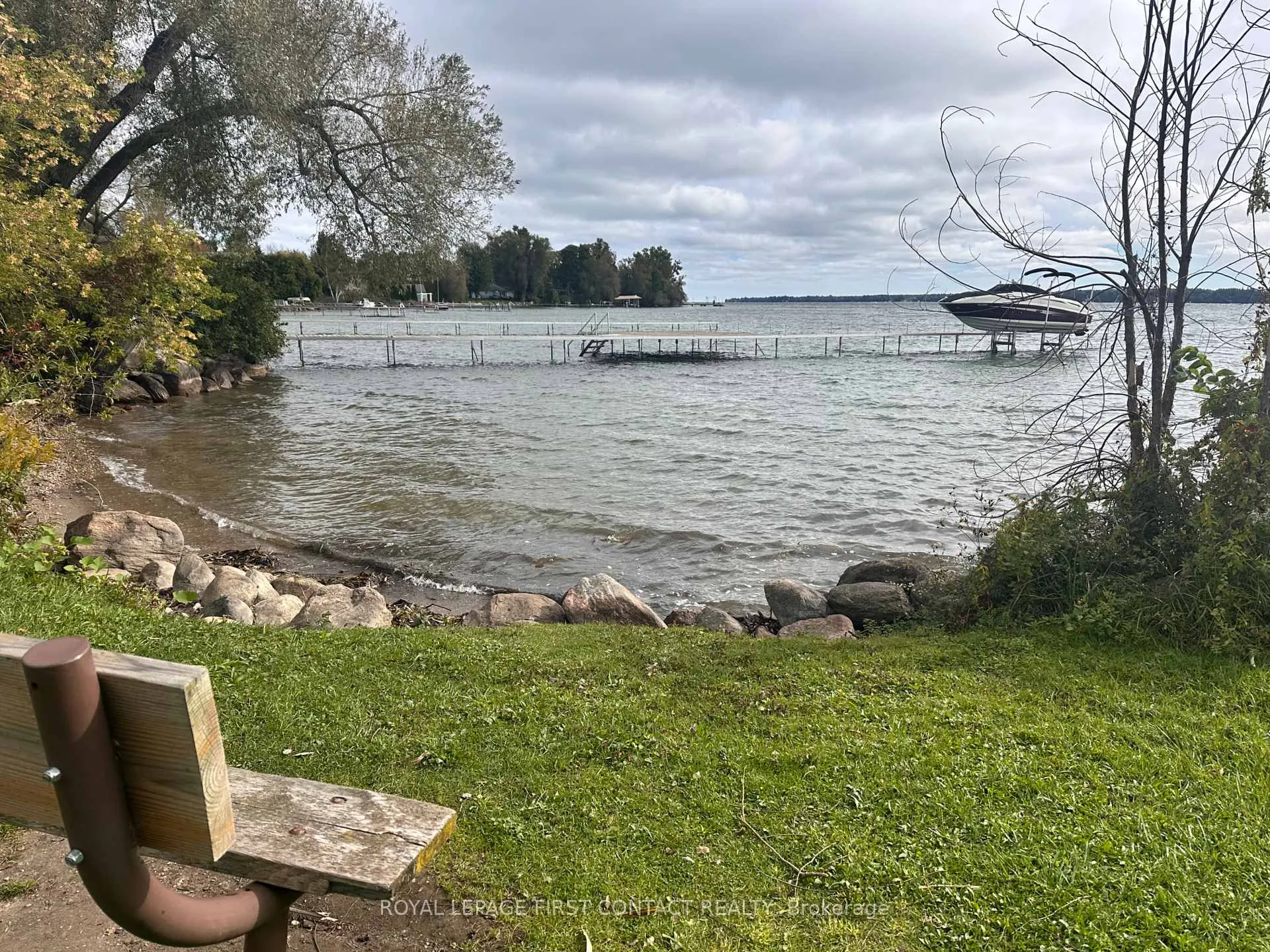 Photo 33 of 981 Ewart Street, Innisfil, Lefroy — HOMEH