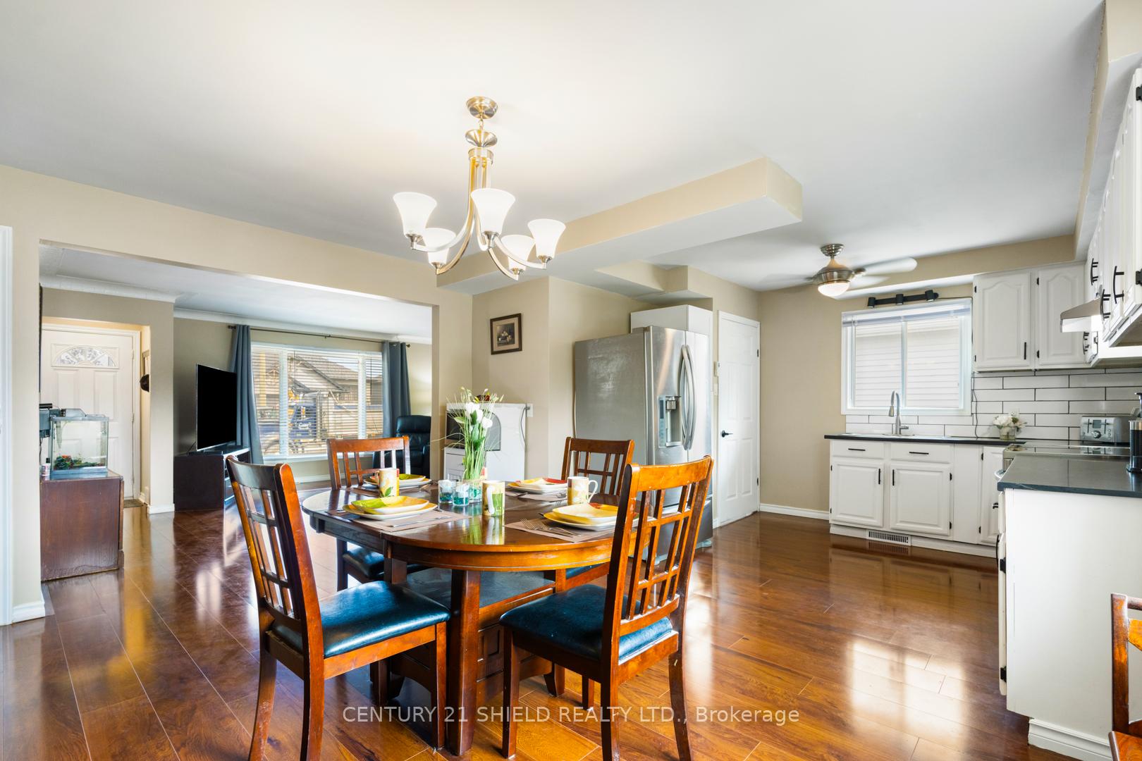Photo 15 of 119 Anthony Street, Cornwall, Cornwall — HOMEH