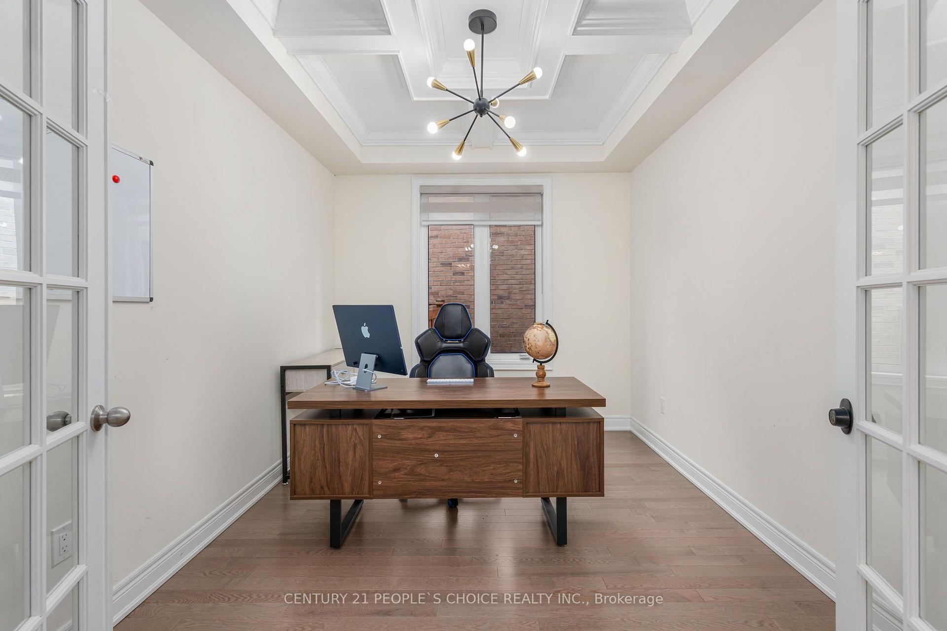 Photo 5 of Unit Upper, 64 Coldwell Bay Circle, Vaughan, Kleinburg — HOMEH