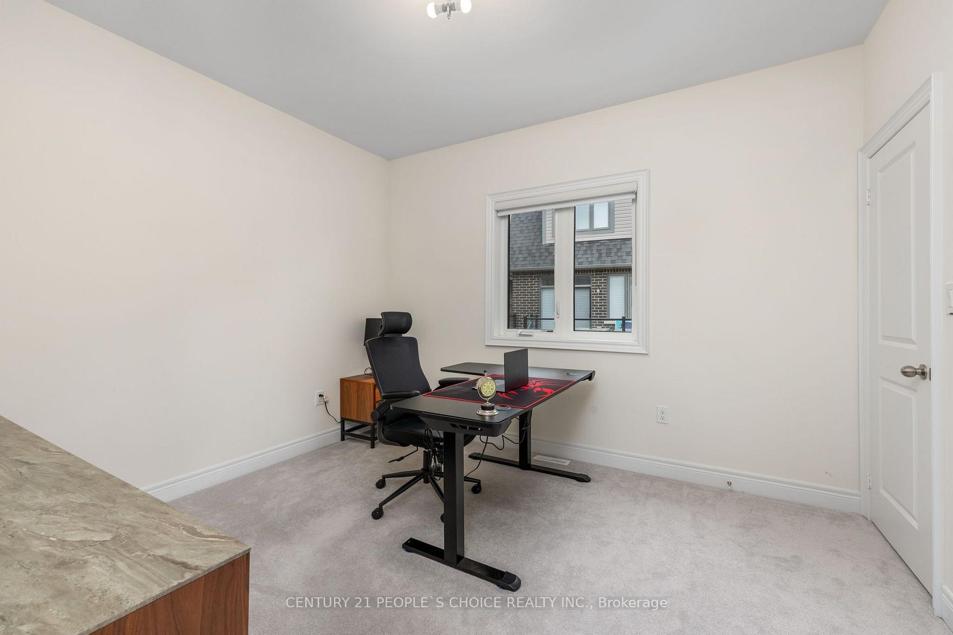 Photo 24 of Unit Upper, 64 Coldwell Bay Circle, Vaughan, Kleinburg — HOMEH