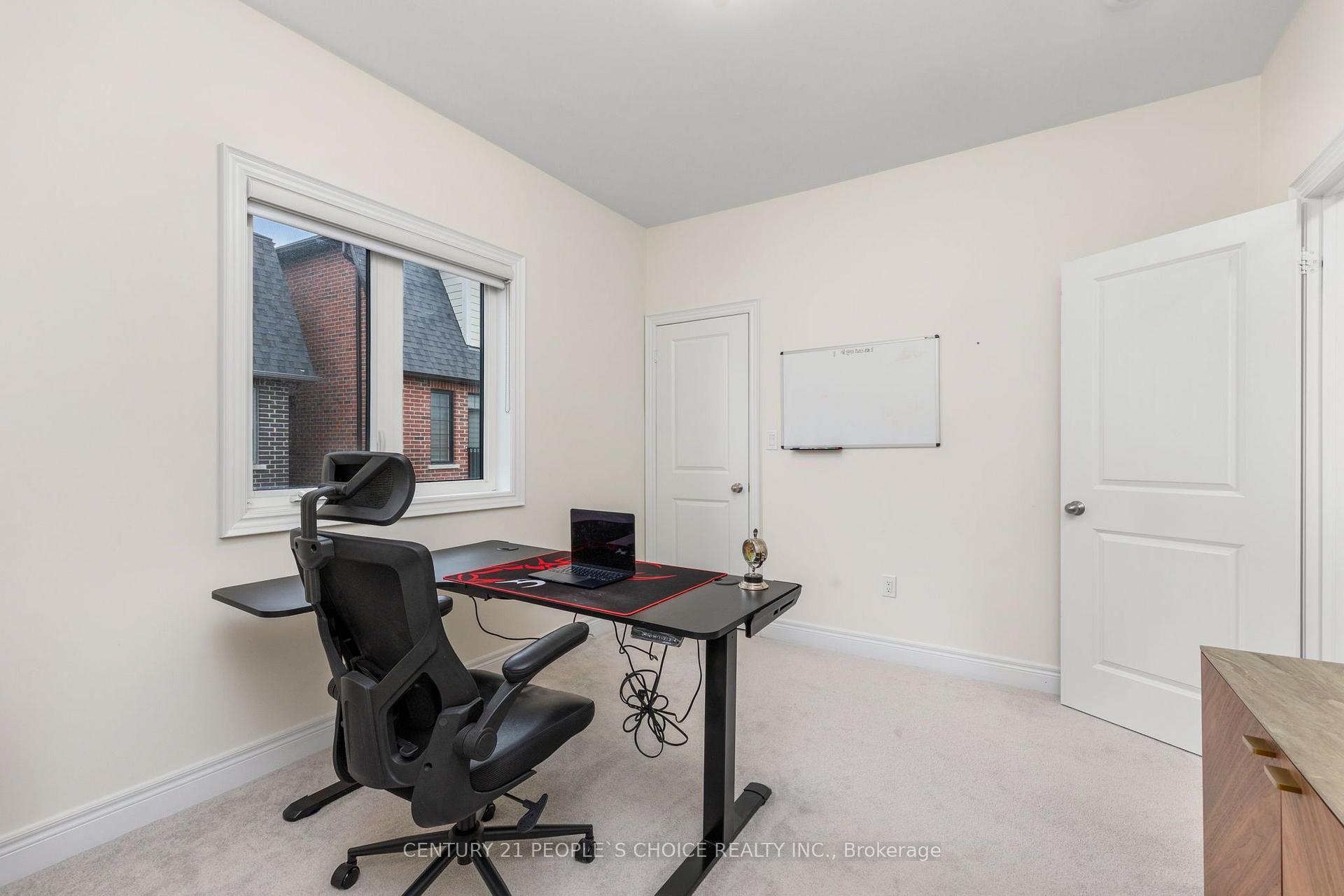 Photo 25 of Unit Upper, 64 Coldwell Bay Circle, Vaughan, Kleinburg — HOMEH
