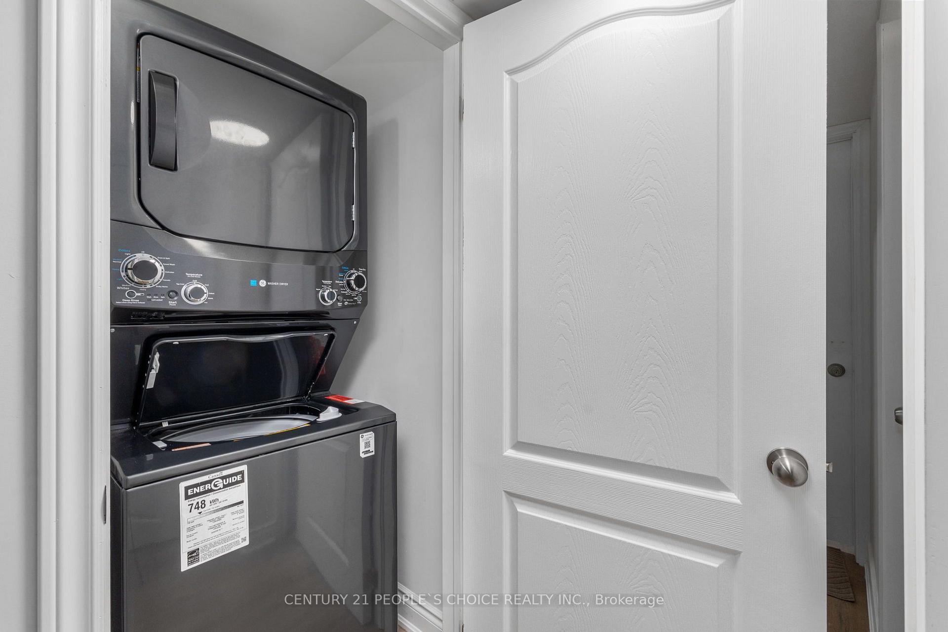 Photo 39 of Unit Upper, 64 Coldwell Bay Circle, Vaughan, Kleinburg — HOMEH