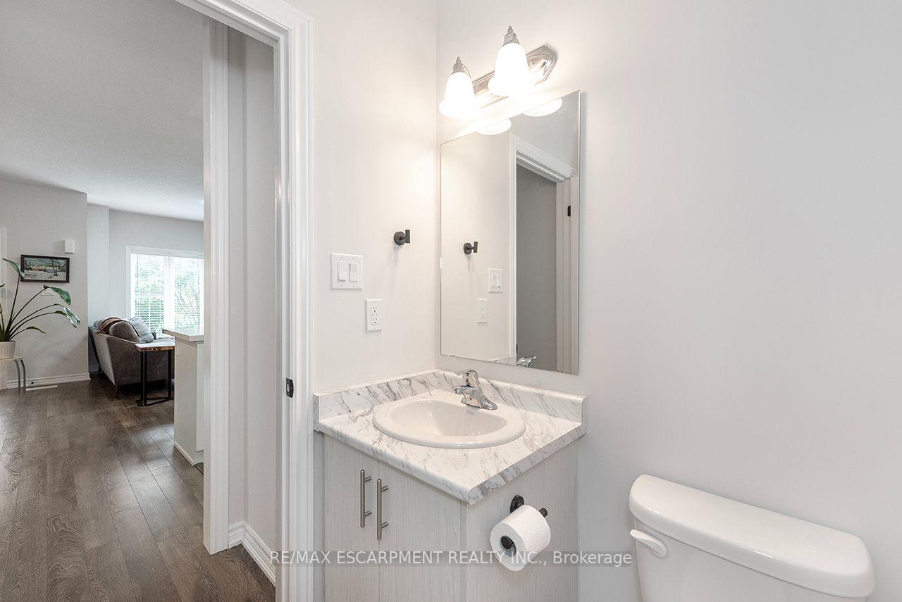 Photo 31 of 677 Park Road N, Brantford, Lynden Hills — HOMEH