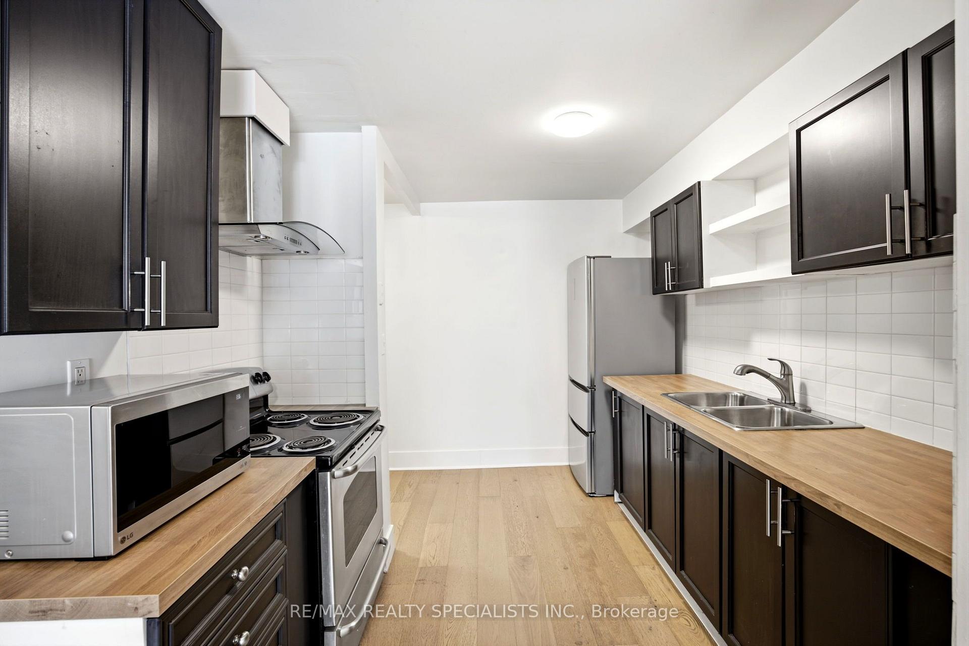 Photo 5 of Unit 113, 55 Bamburgh Circle, Scarborough, Steeles — HOMEH
